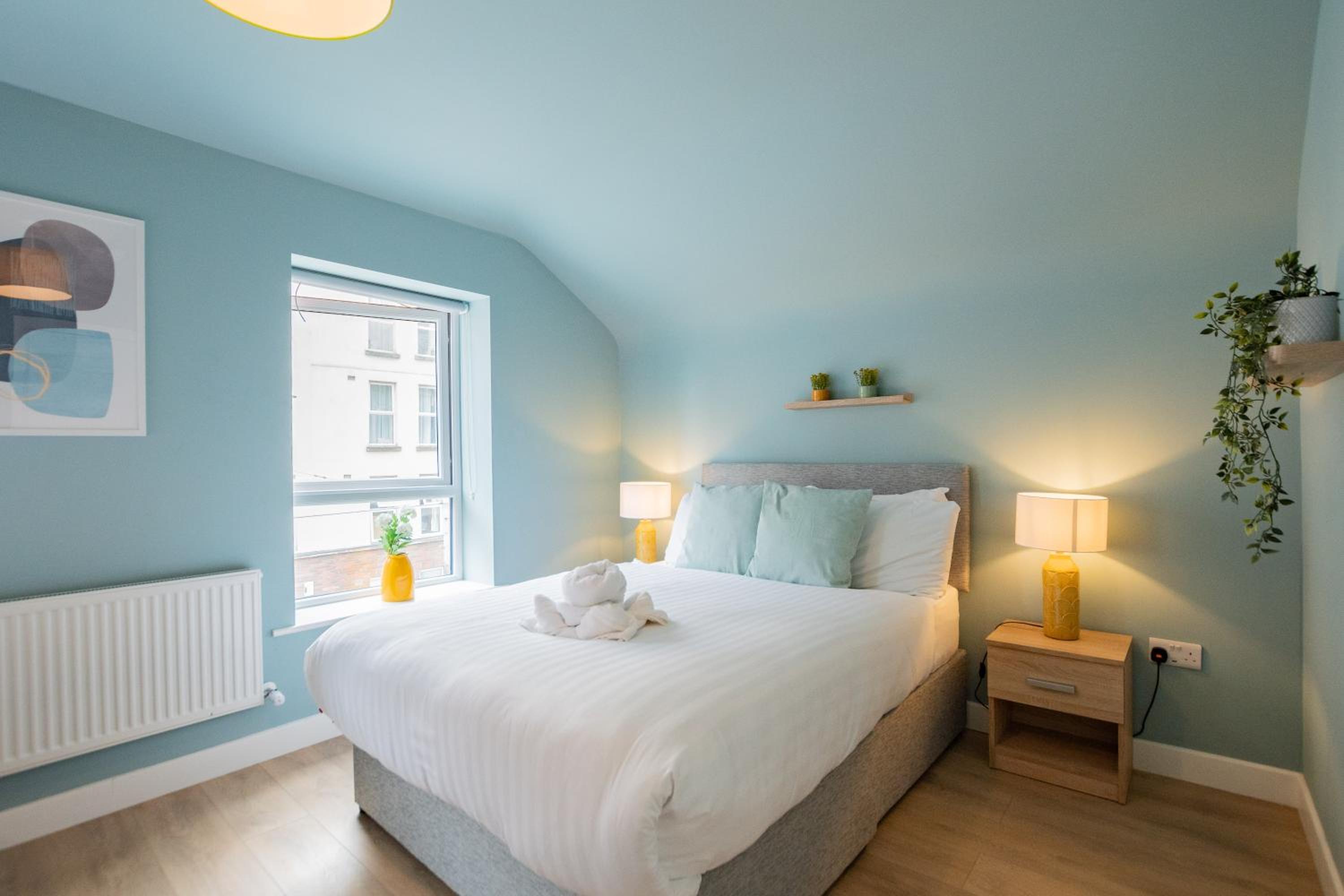 The Large Group House -Sleeps 21