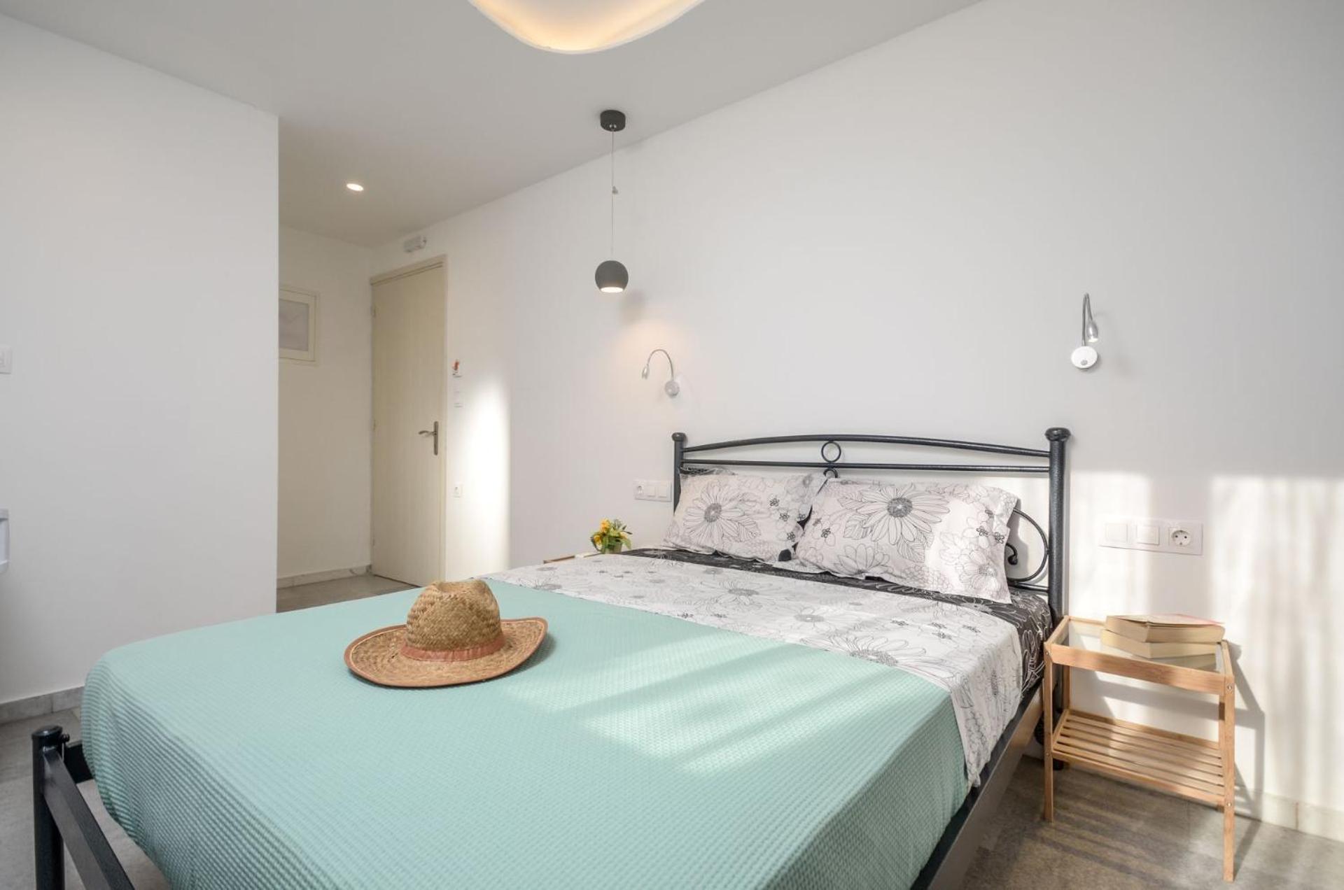 Naxos Central Room Double Room Private Balcony City Views photo 2