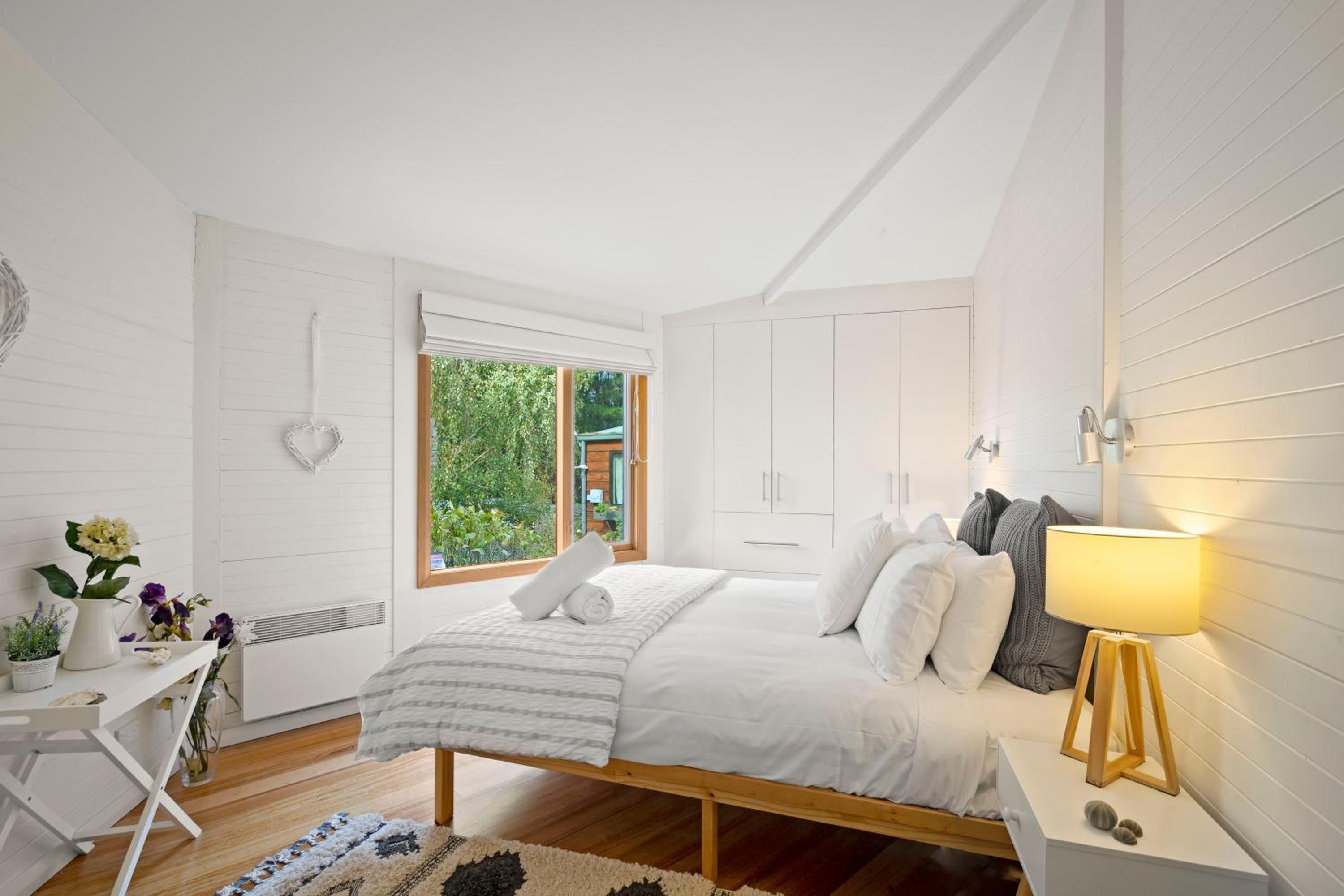 Blissful Birchs Bay - Gorgeous 3 Bedroom House