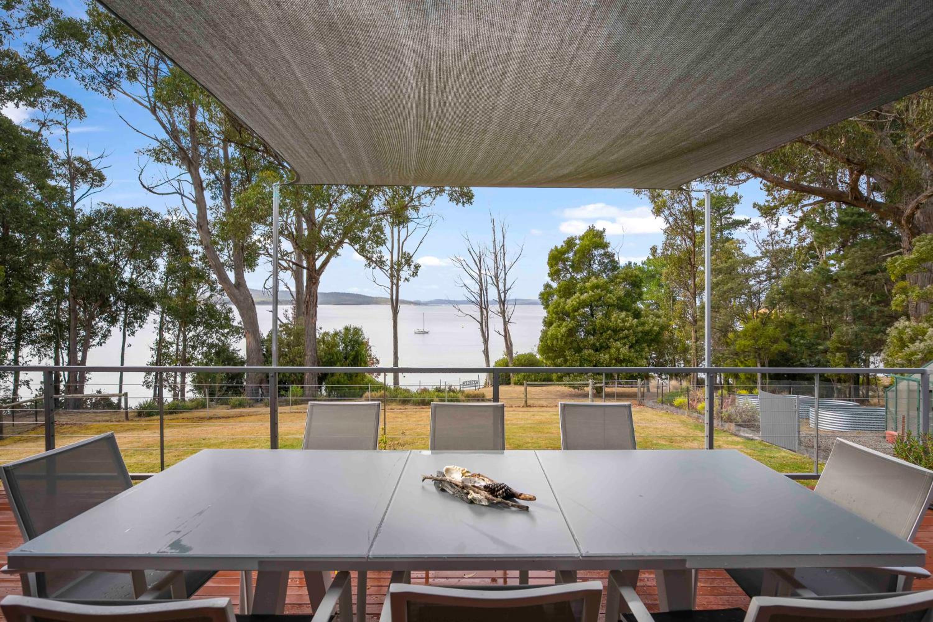 Blissful Birchs Bay - Gorgeous 3 Bedroom House