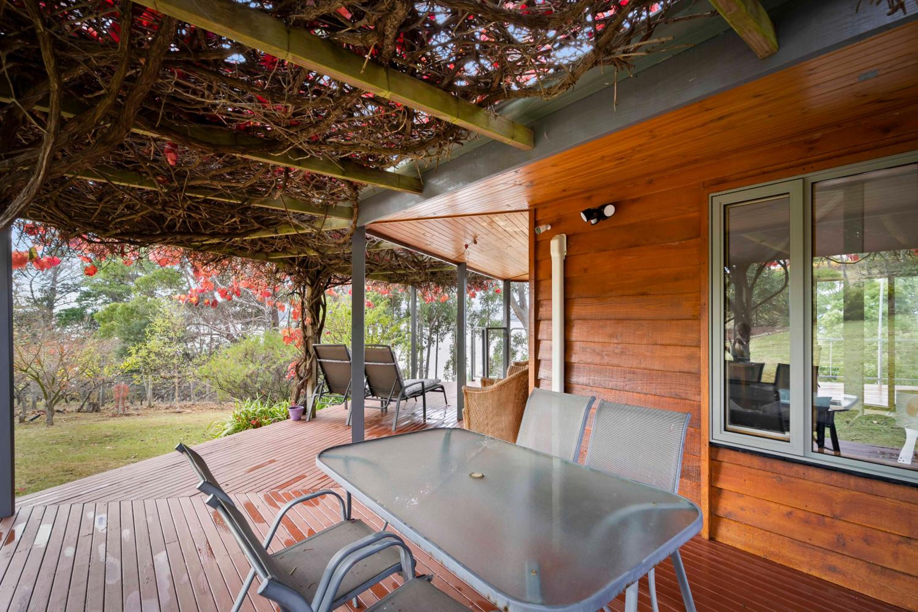 Blissful Birchs Bay - Gorgeous 3 Bedroom House