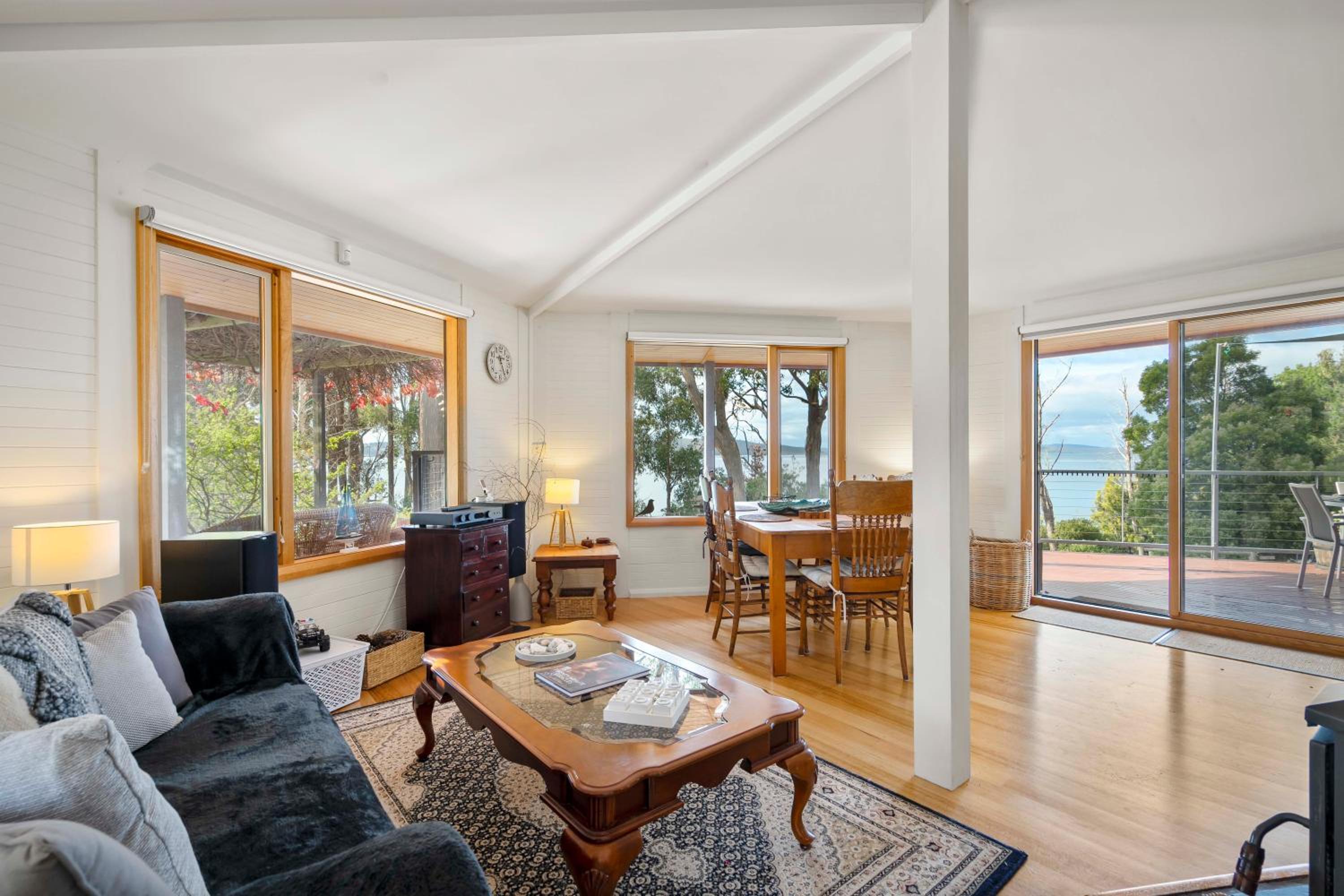 Blissful Birchs Bay - Gorgeous 3 Bedroom House