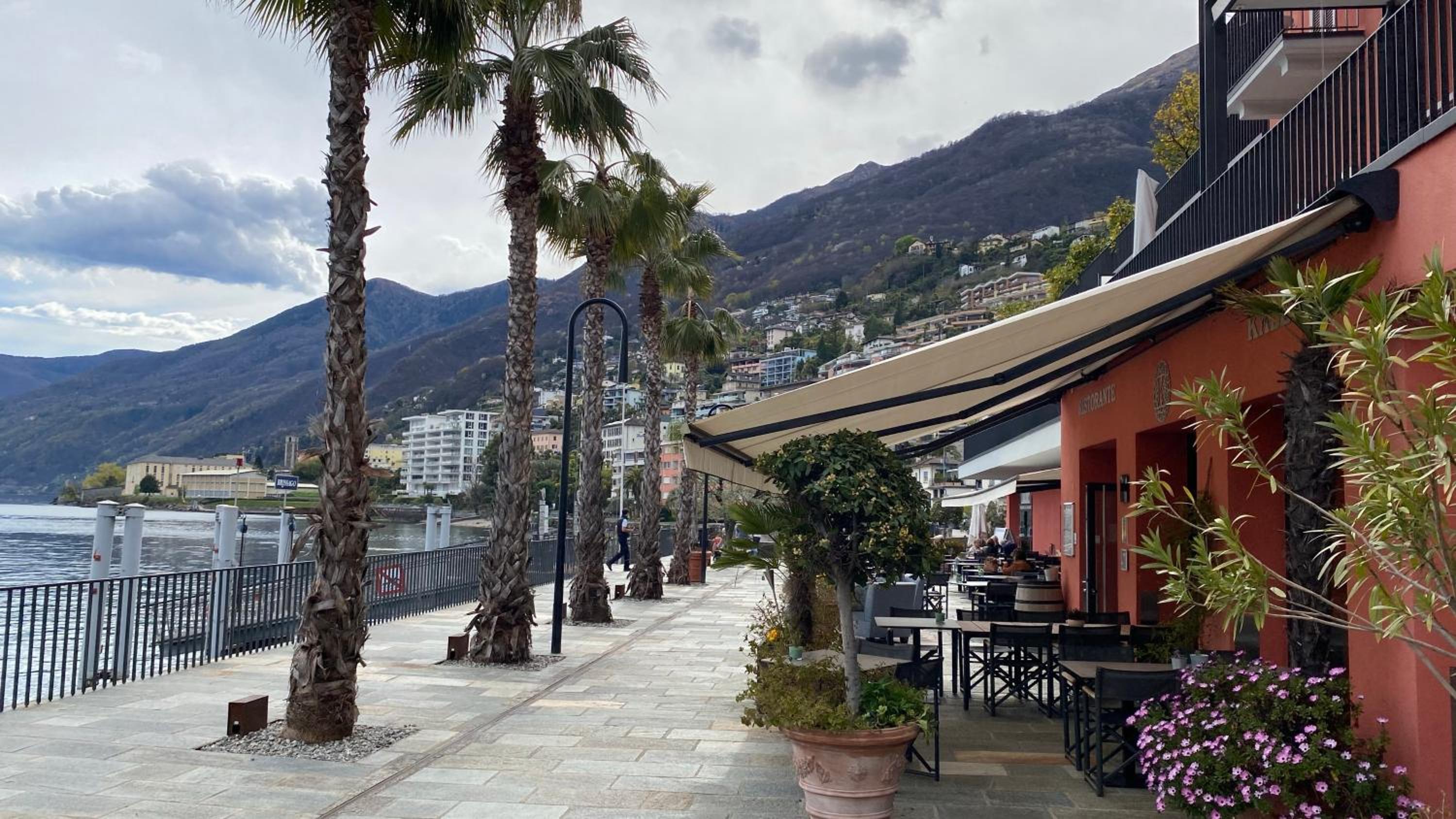 Beautiful small apartment with Lago Maggiore view