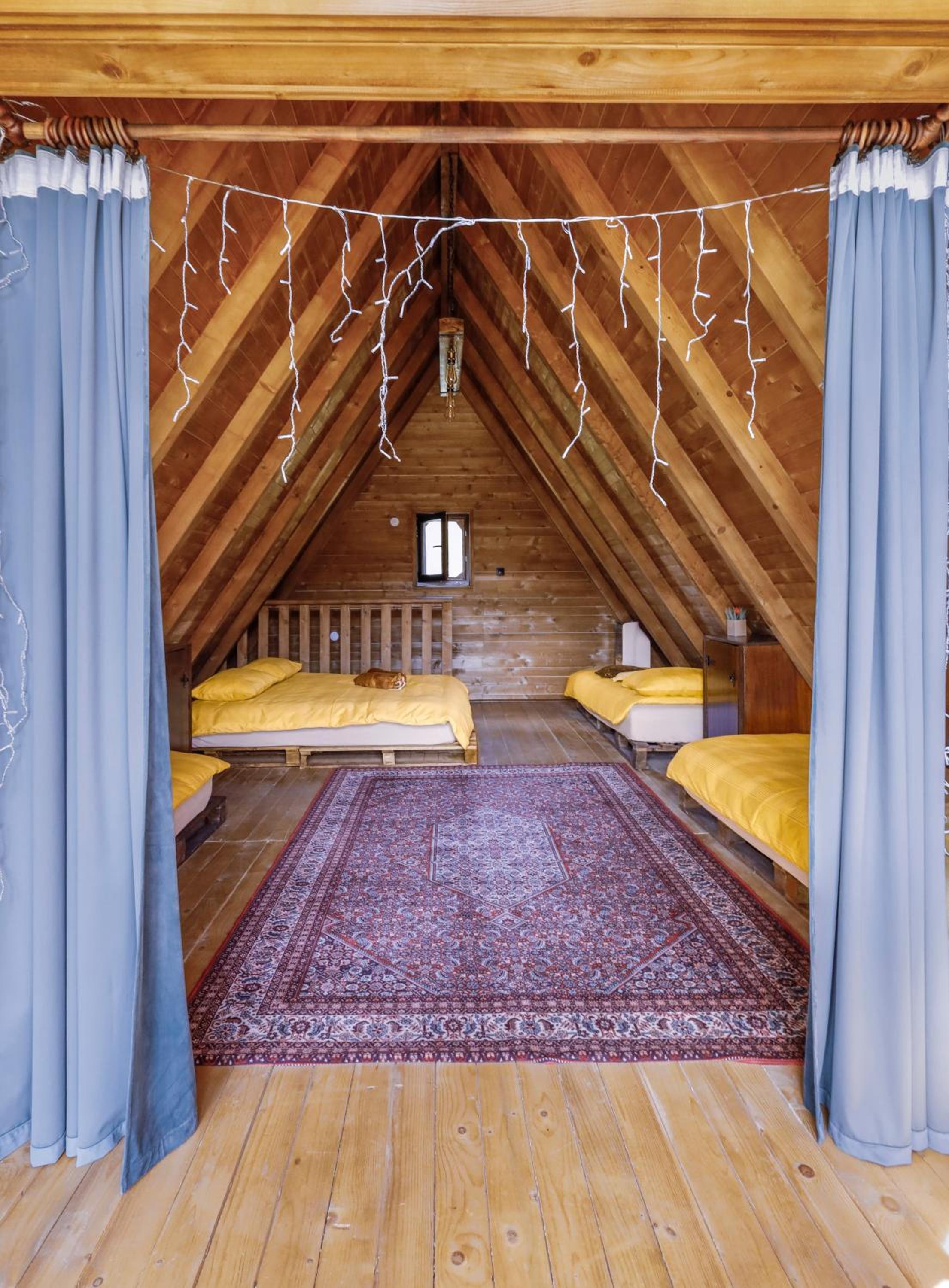 Village house Iva