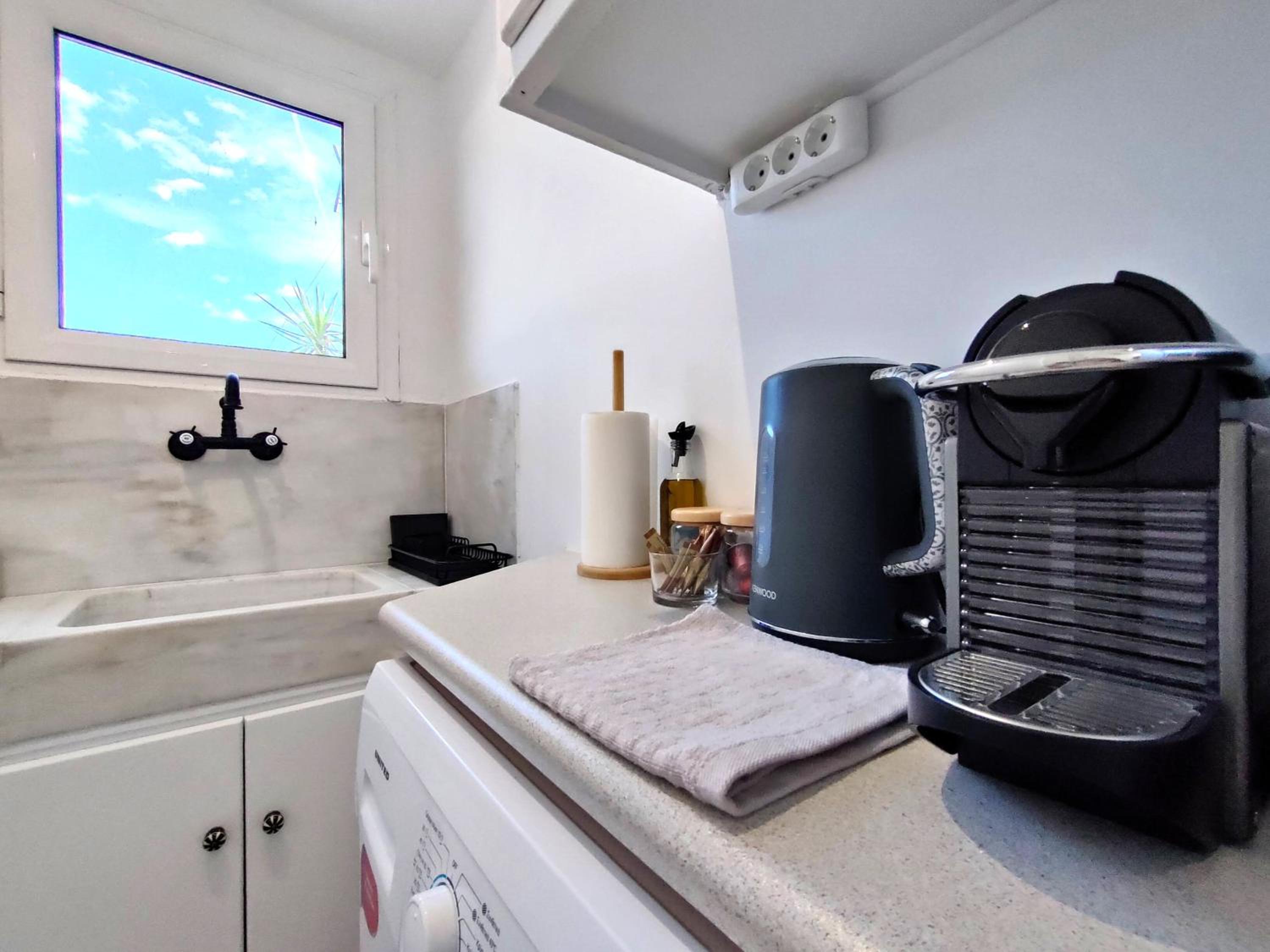 Lycabettus Sunshine Loft
