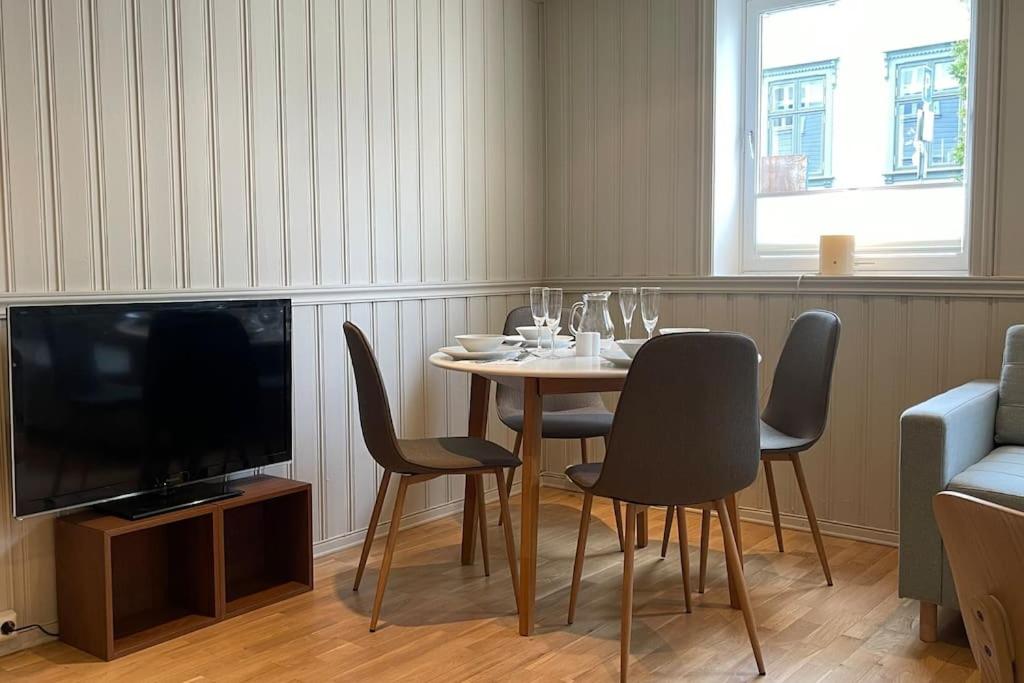 Ledaal Place 1 by Stavanger BnB view 3