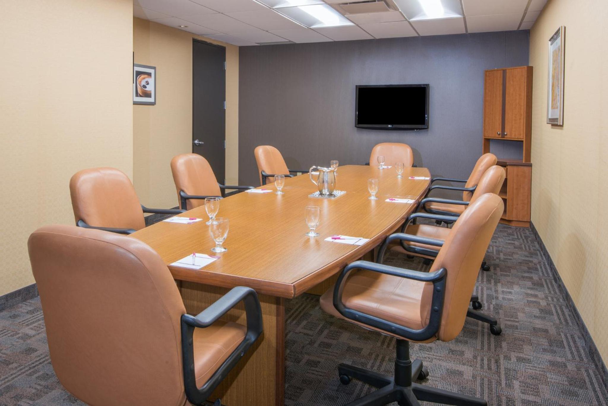 Kitchener Vacations - Crowne Plaza Kitchener-Waterloo, an IHG Hotel - Property Image 38