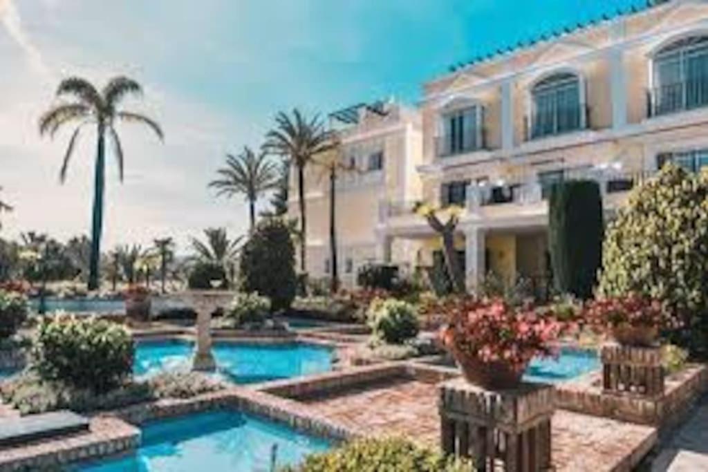 SERINAMAR Aloha Gardens 2 bed 2 bath peaceful ground floor view 5