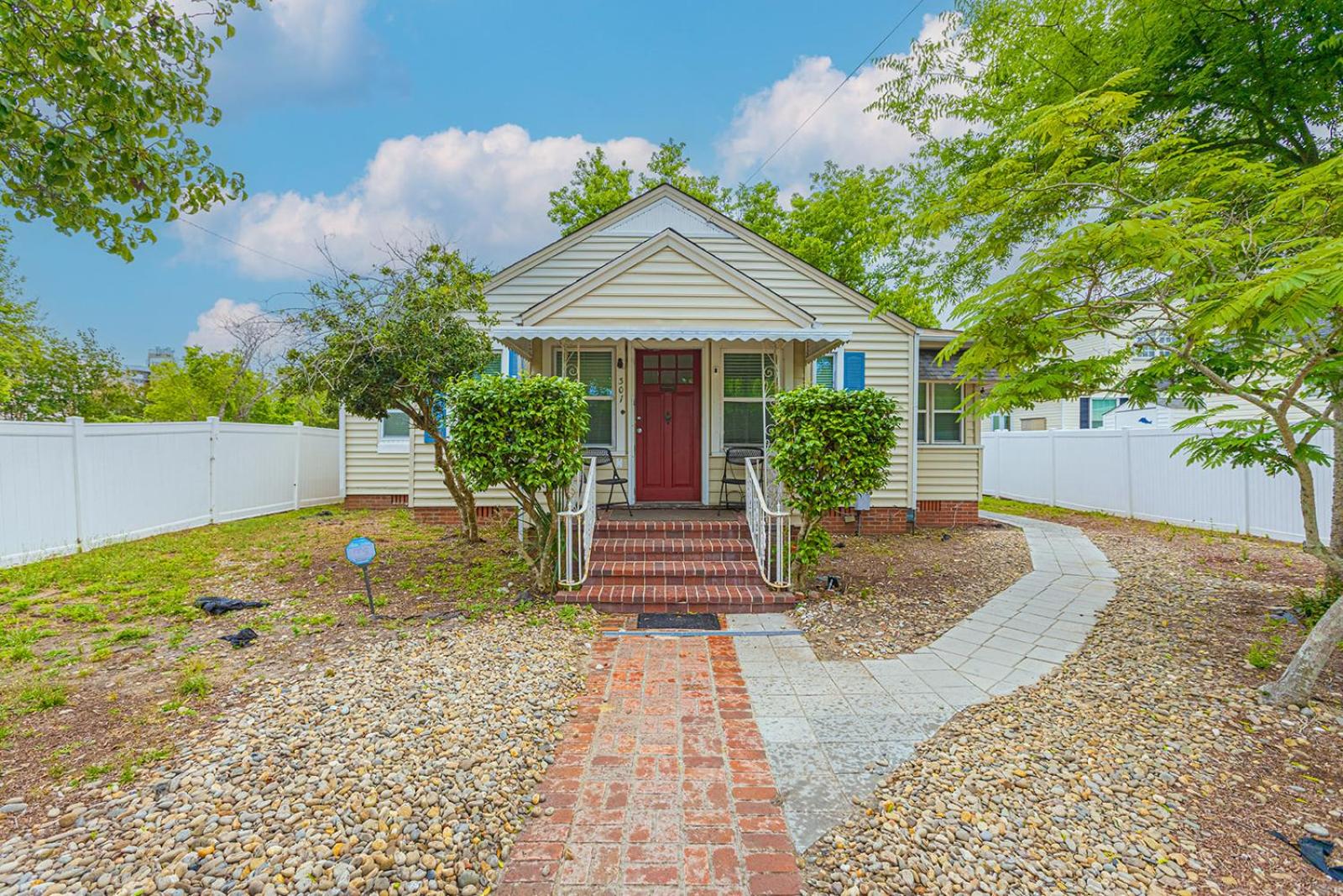 Charming Centrally Located Ocean View w Huge Private Yard, Patio, Firepit, & BBQ view 3