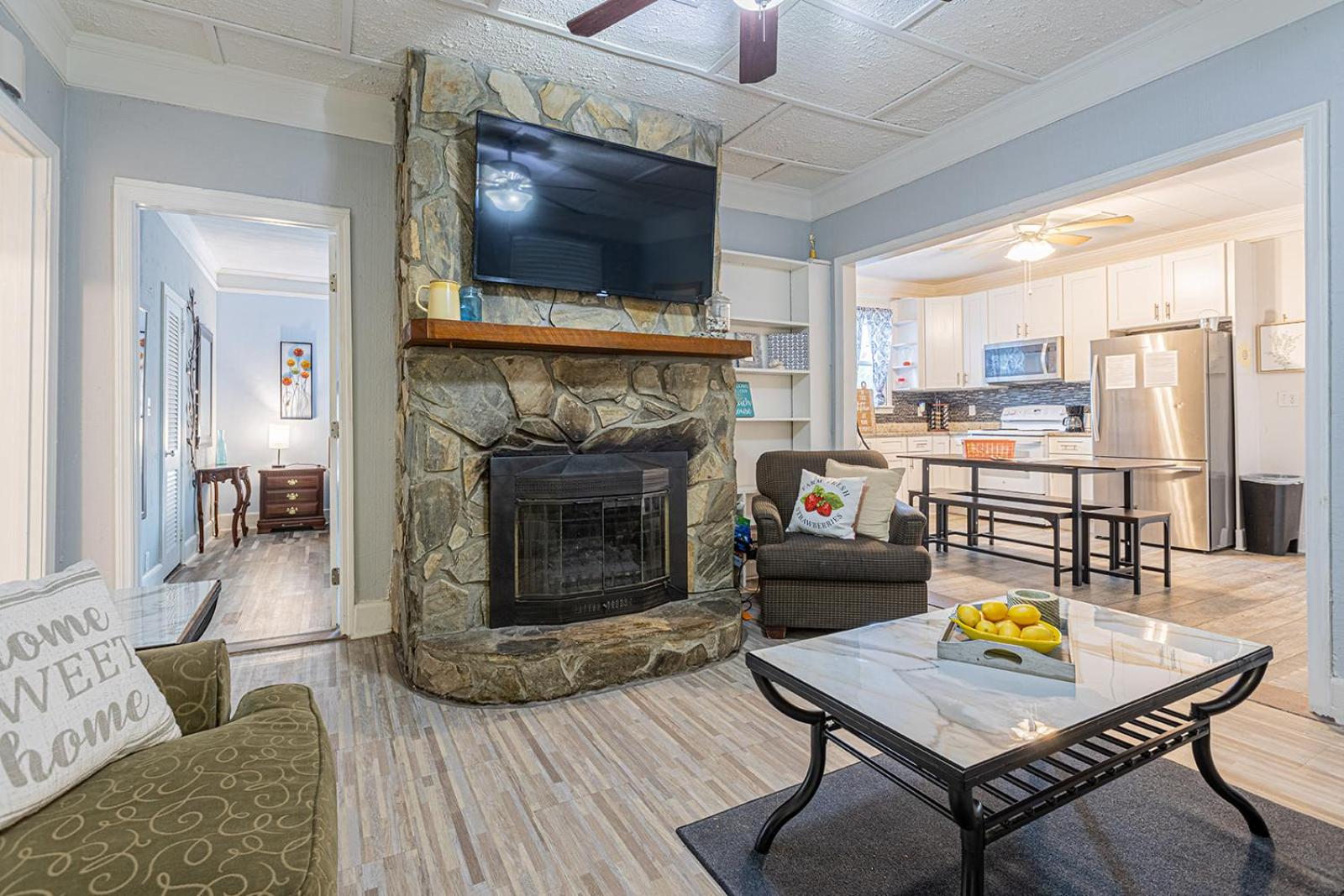 Charming Centrally Located Ocean View w Huge Private Yard, Patio, Firepit, & BBQ view 4