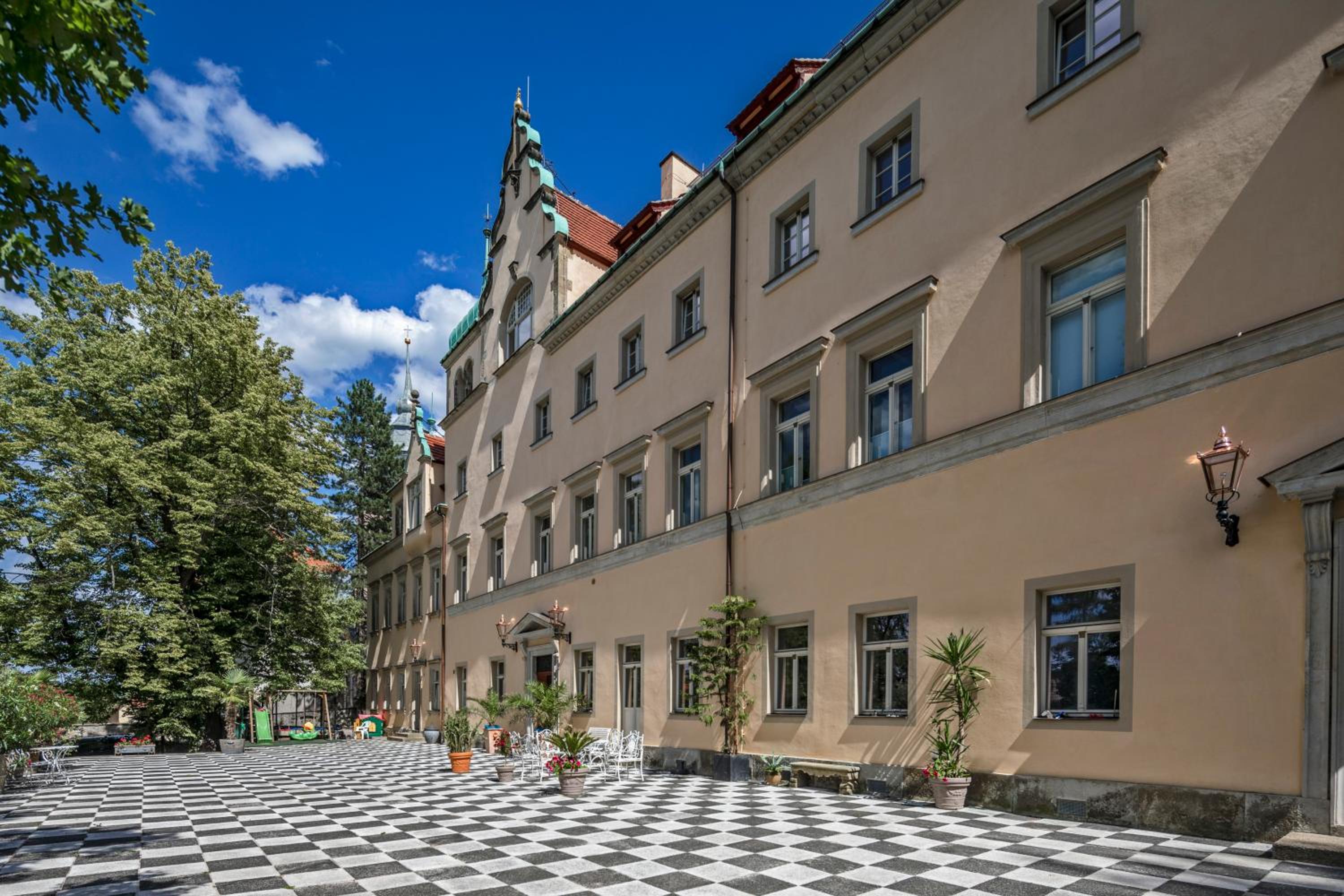 Schloss in der sächsischen Schweiz - Luxus Apartments