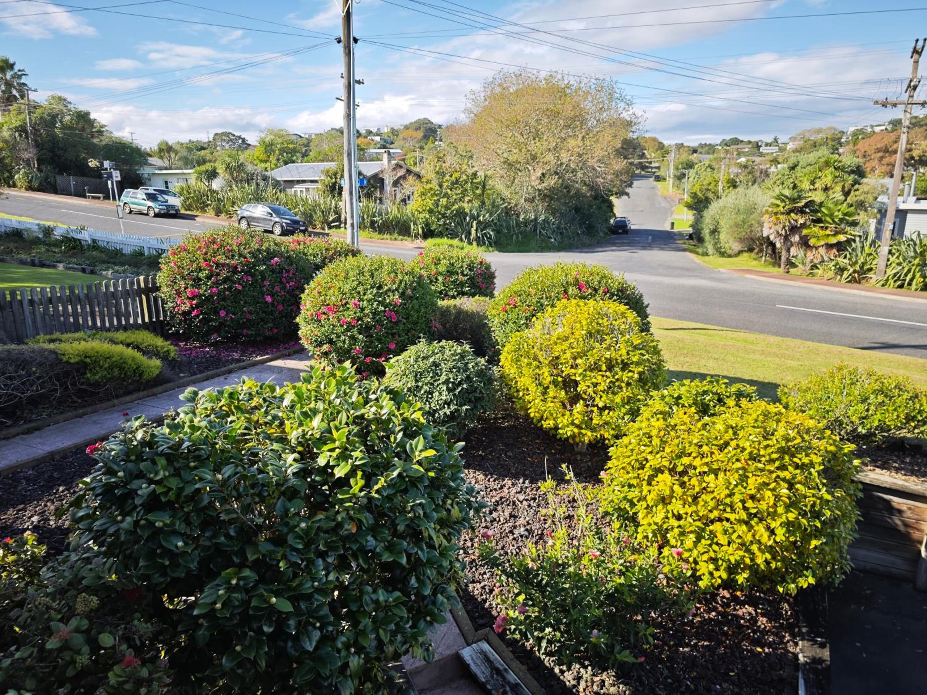 Oneroa Tui Garden - Be My Guest Waiheke