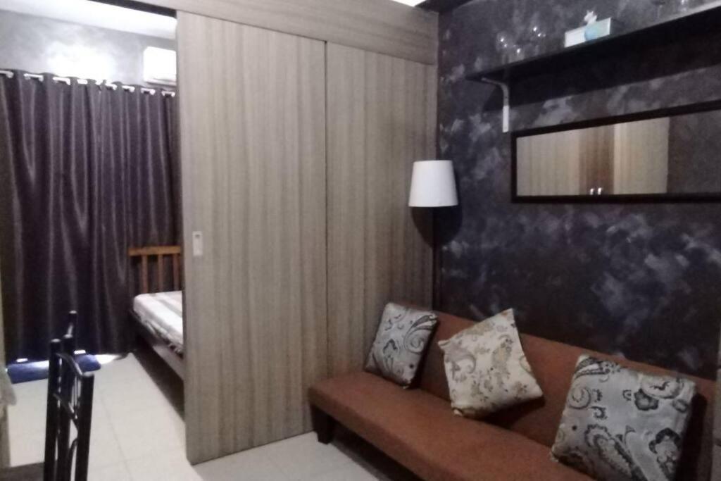 Reyes Staycation Shore 2 Tower 2 SMDC Residences view 5