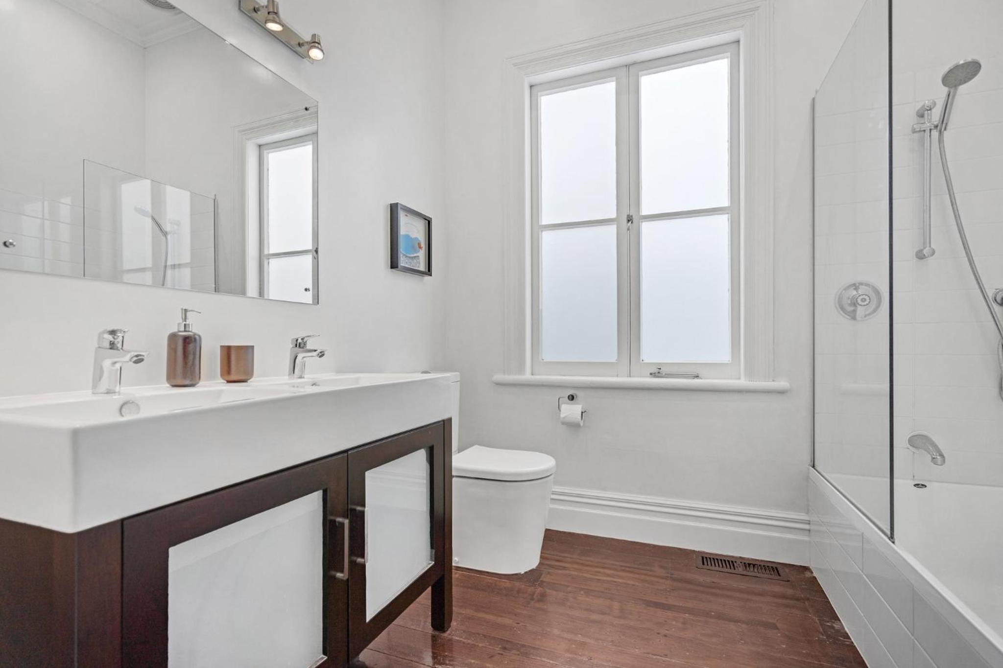 Cowan Street Home by Urban Rest view 5