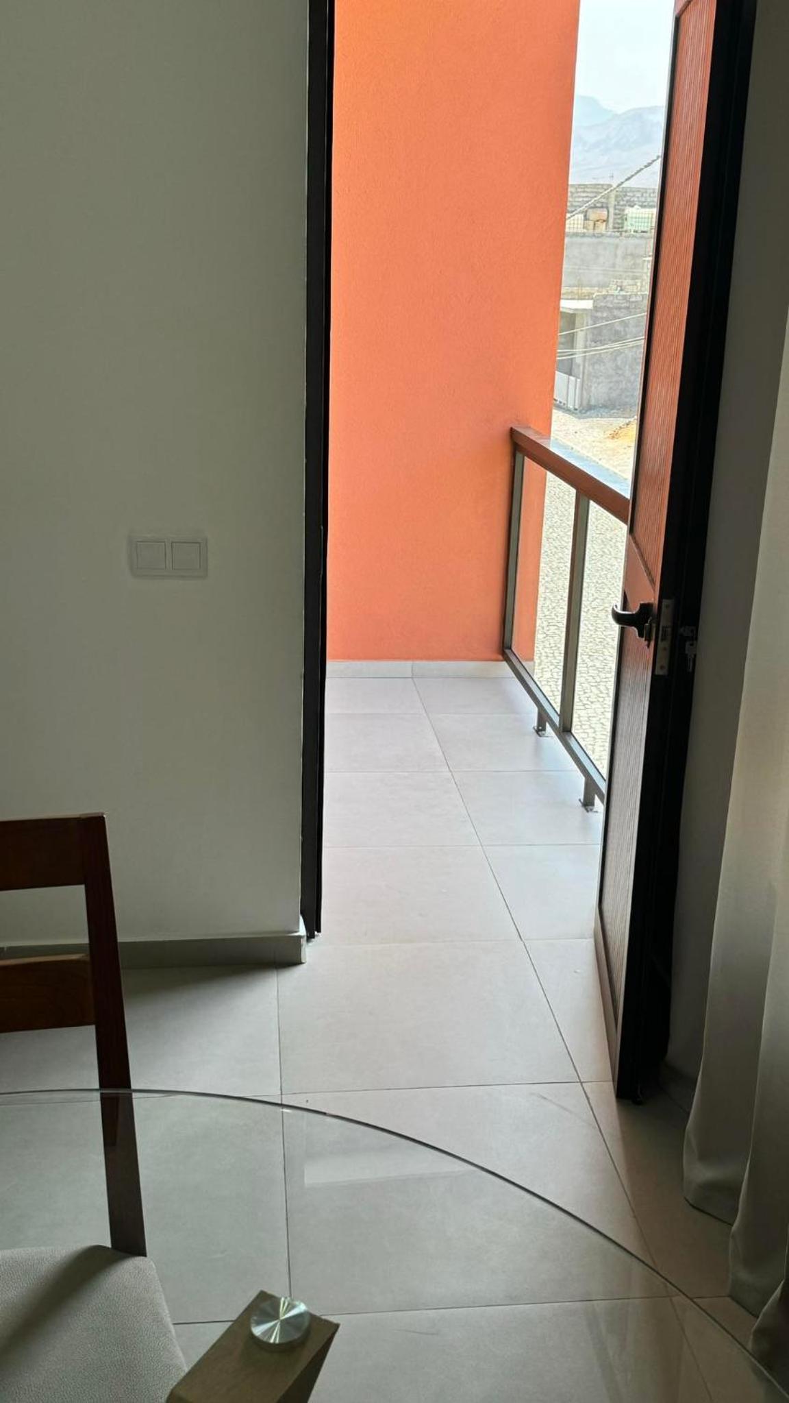 Apartamento moderno I - T1 - Cidade do Porto Novo - Ilha Santo Antão