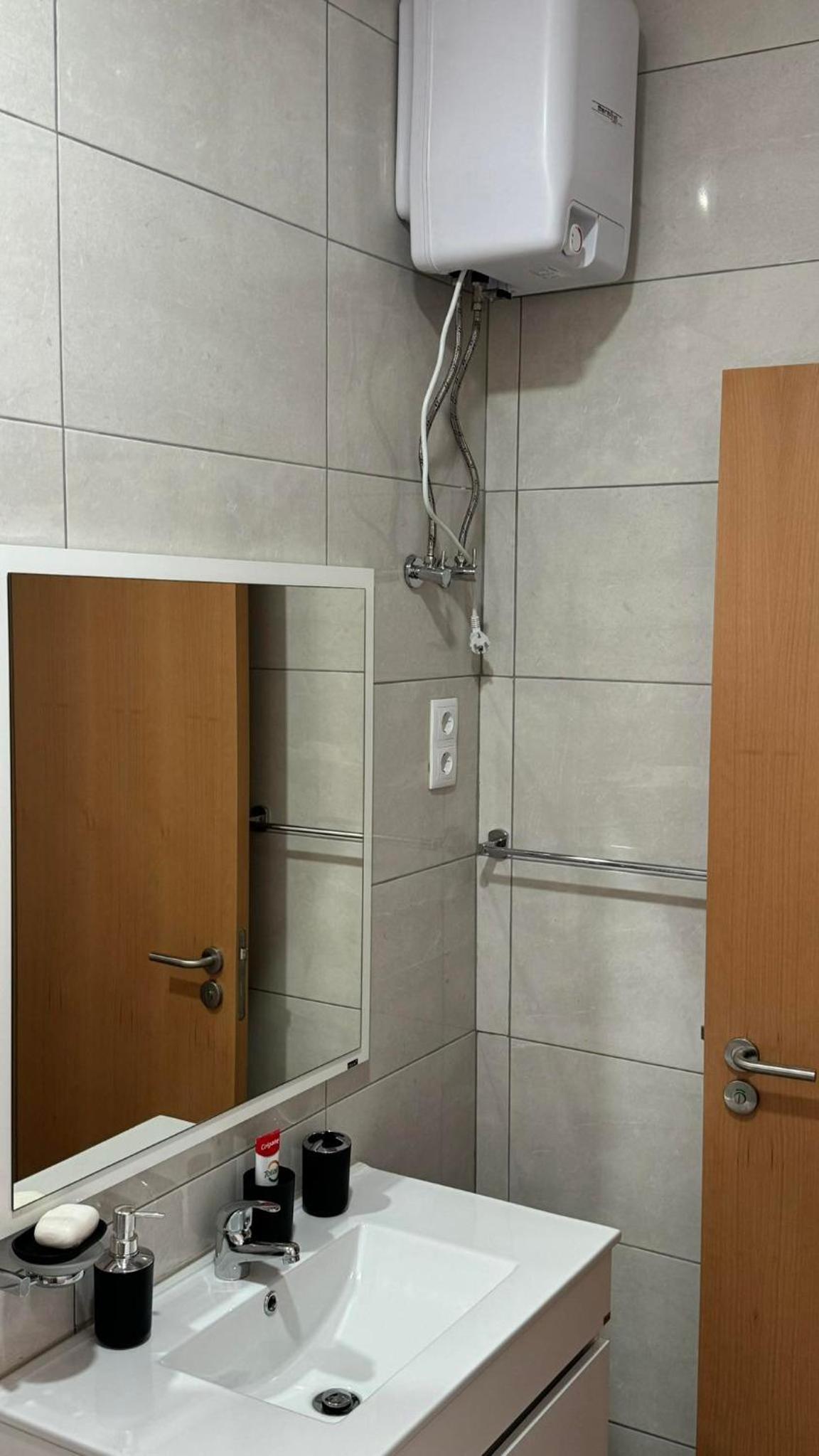 Apartamento moderno I - T1 - Cidade do Porto Novo - Ilha Santo Antão