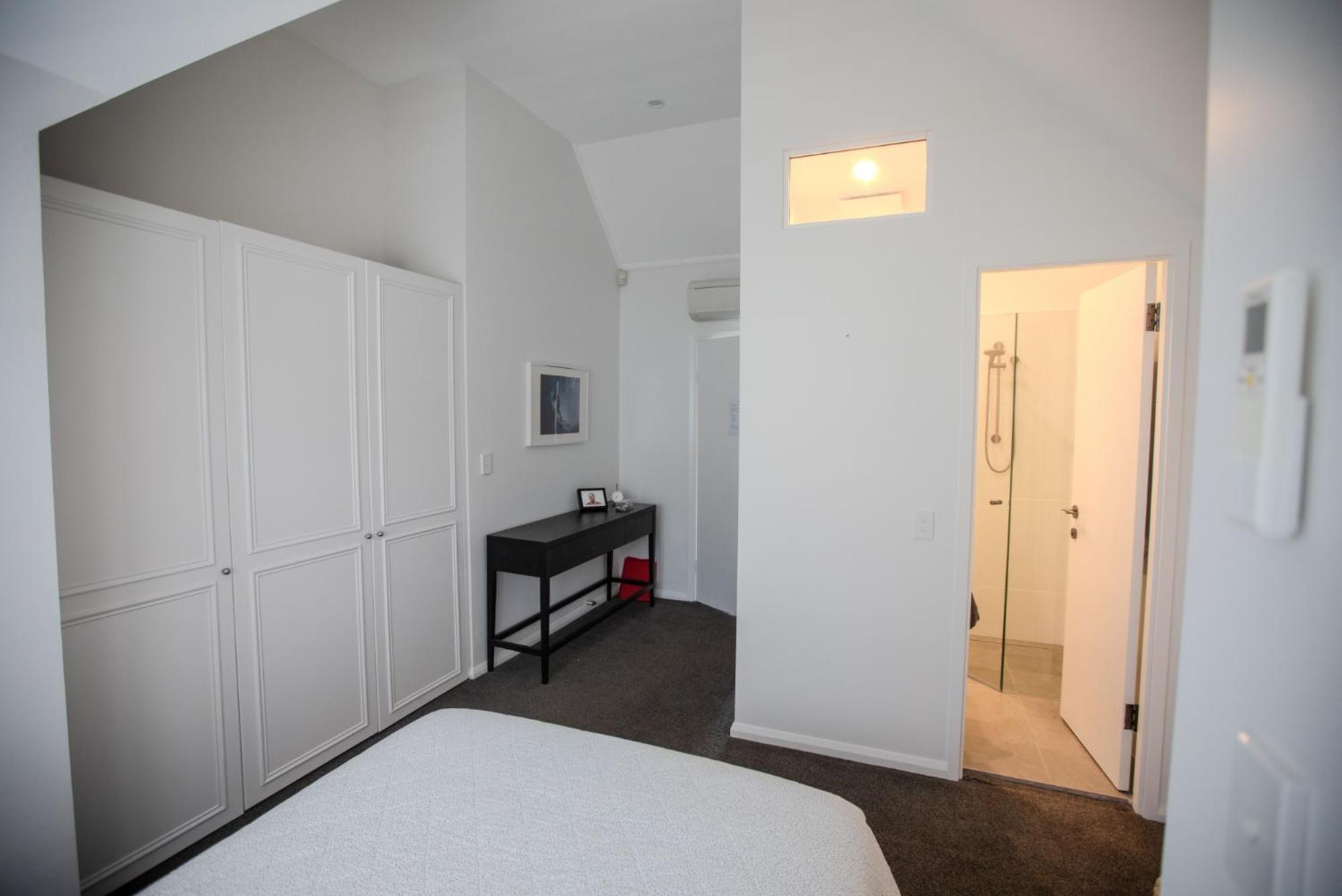 PHOE1-3B - Harbour Haven Townhouse