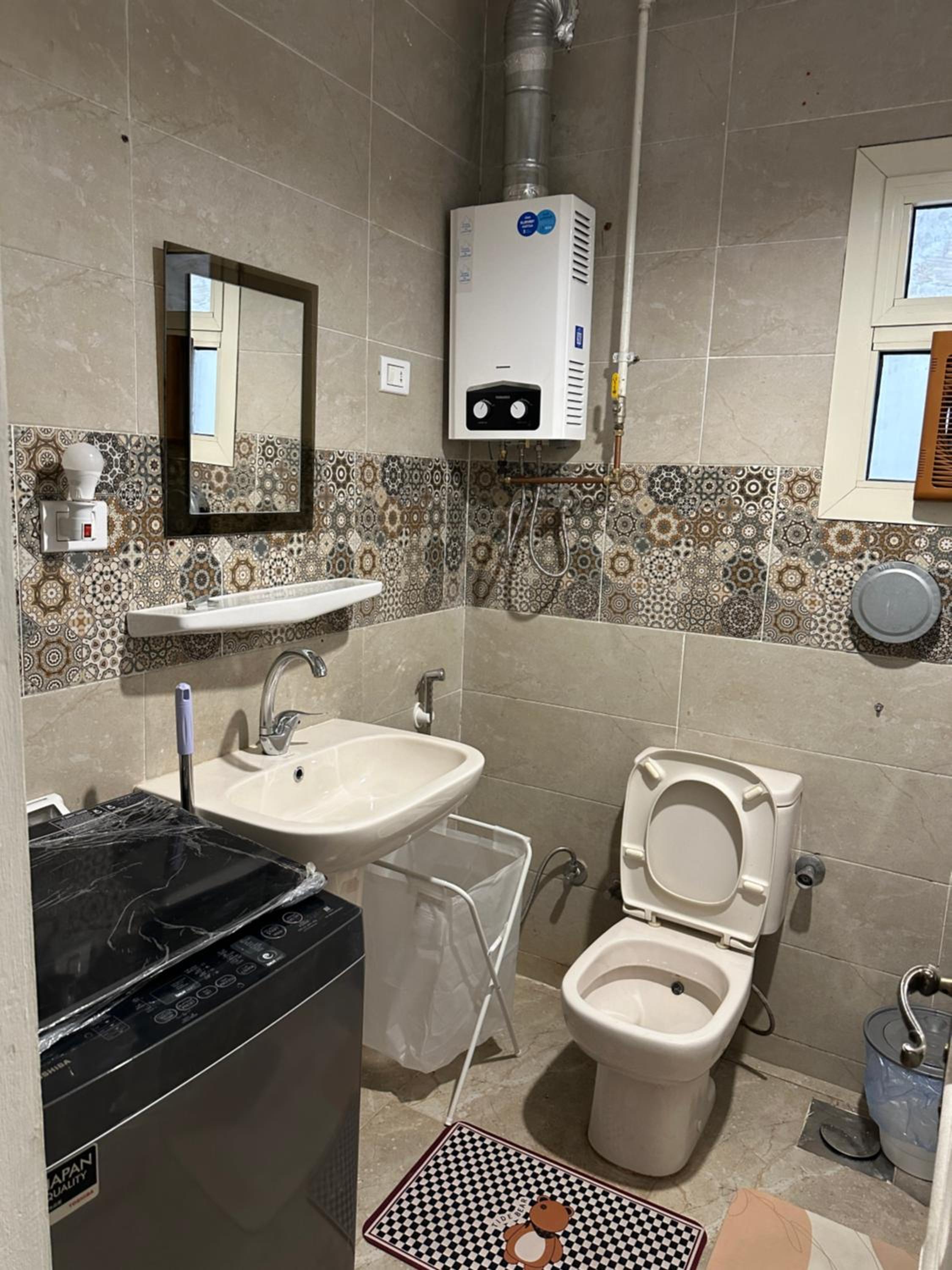 Renovated Spacious Apartment 3 Mins to Al-Rehab