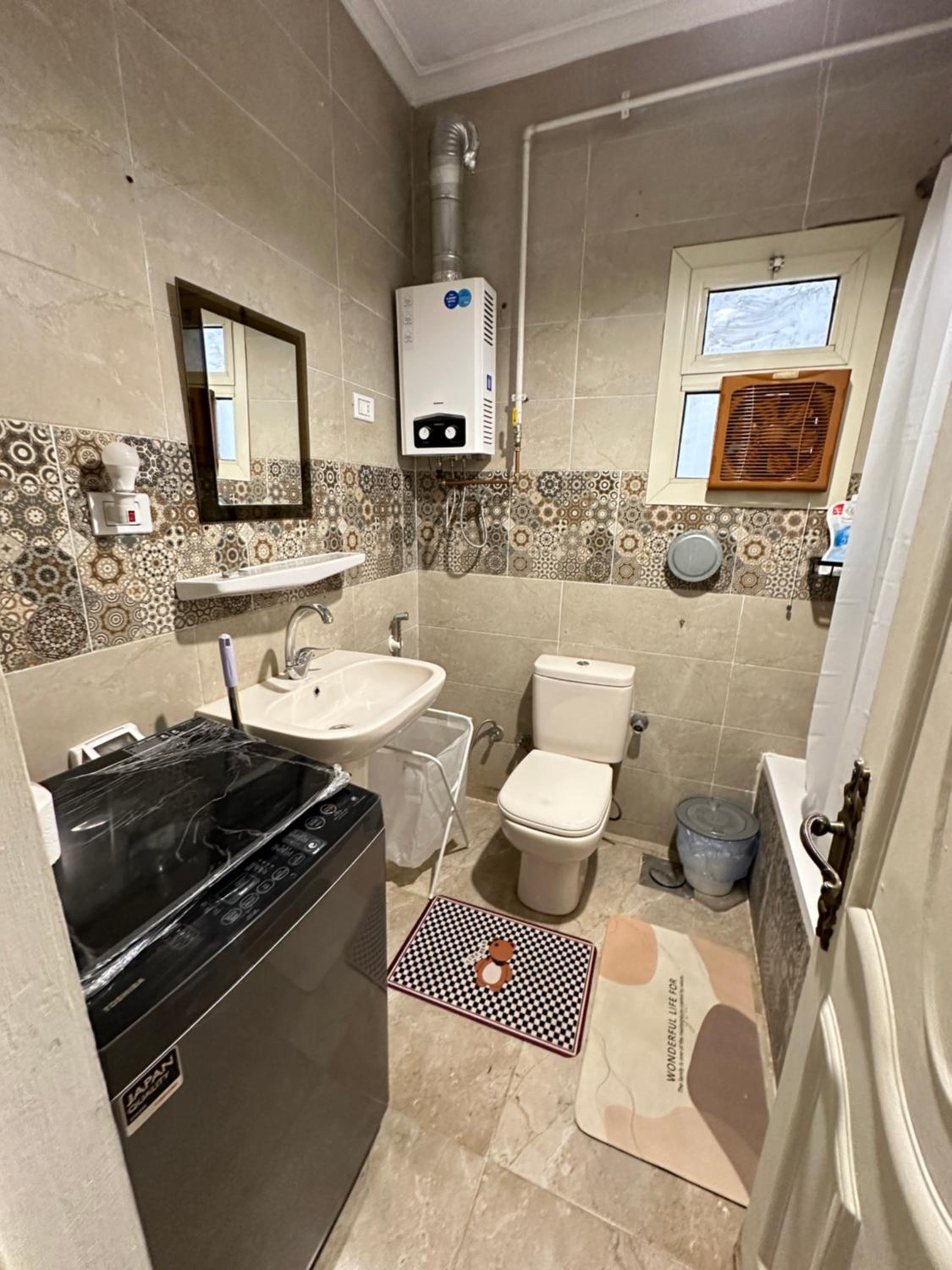 Renovated Spacious Apartment 3 Mins to Al-Rehab