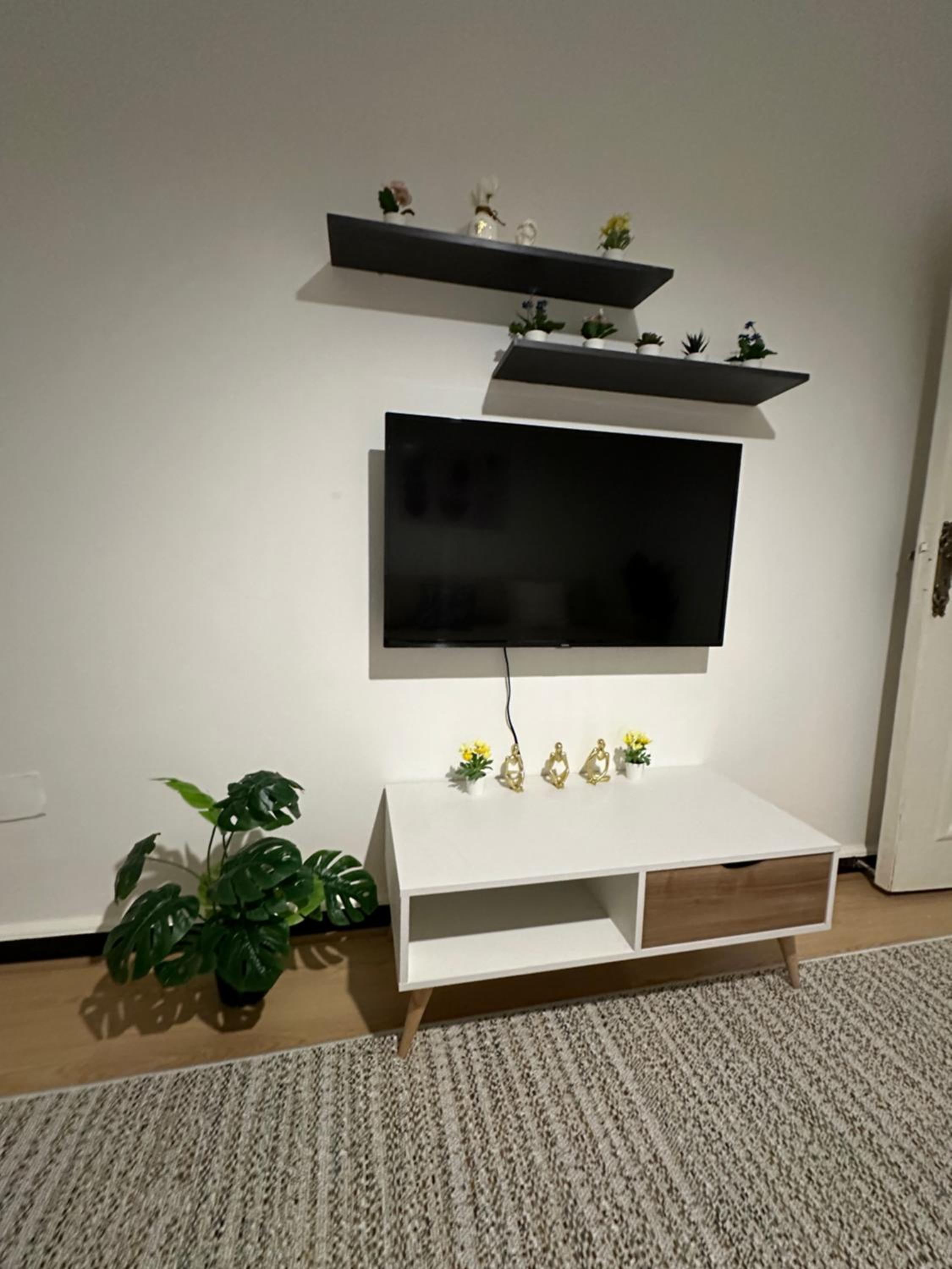 Renovated Spacious Apartment 3 Mins to Al-Rehab