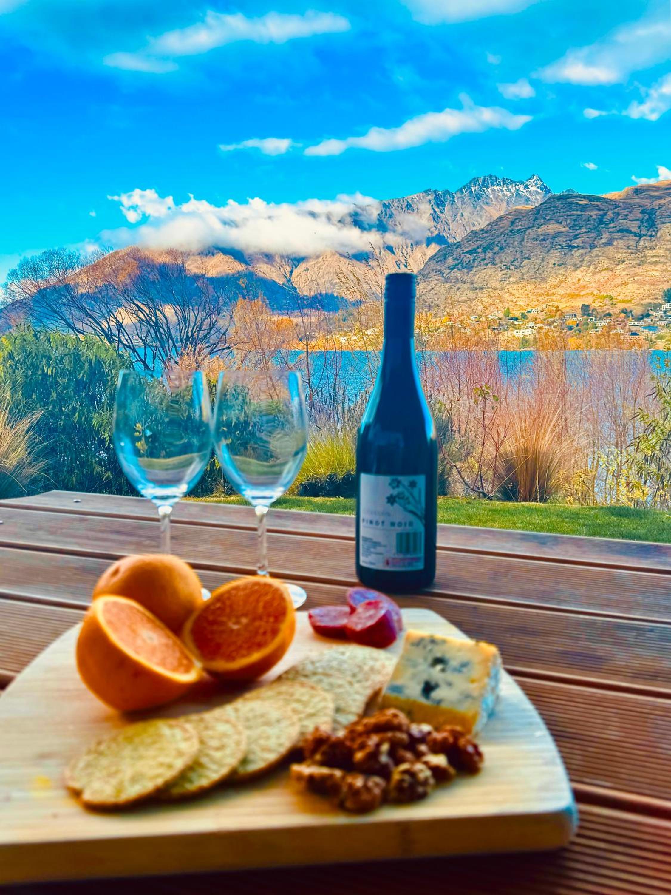 Queenstown's New Lakefront Marvel