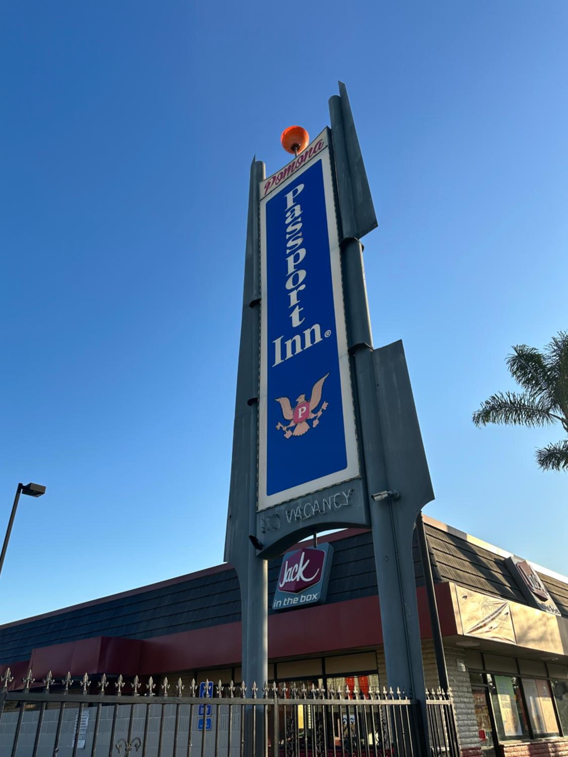 Pomona Vacations - Passport Inn Pomona - Property Image 16