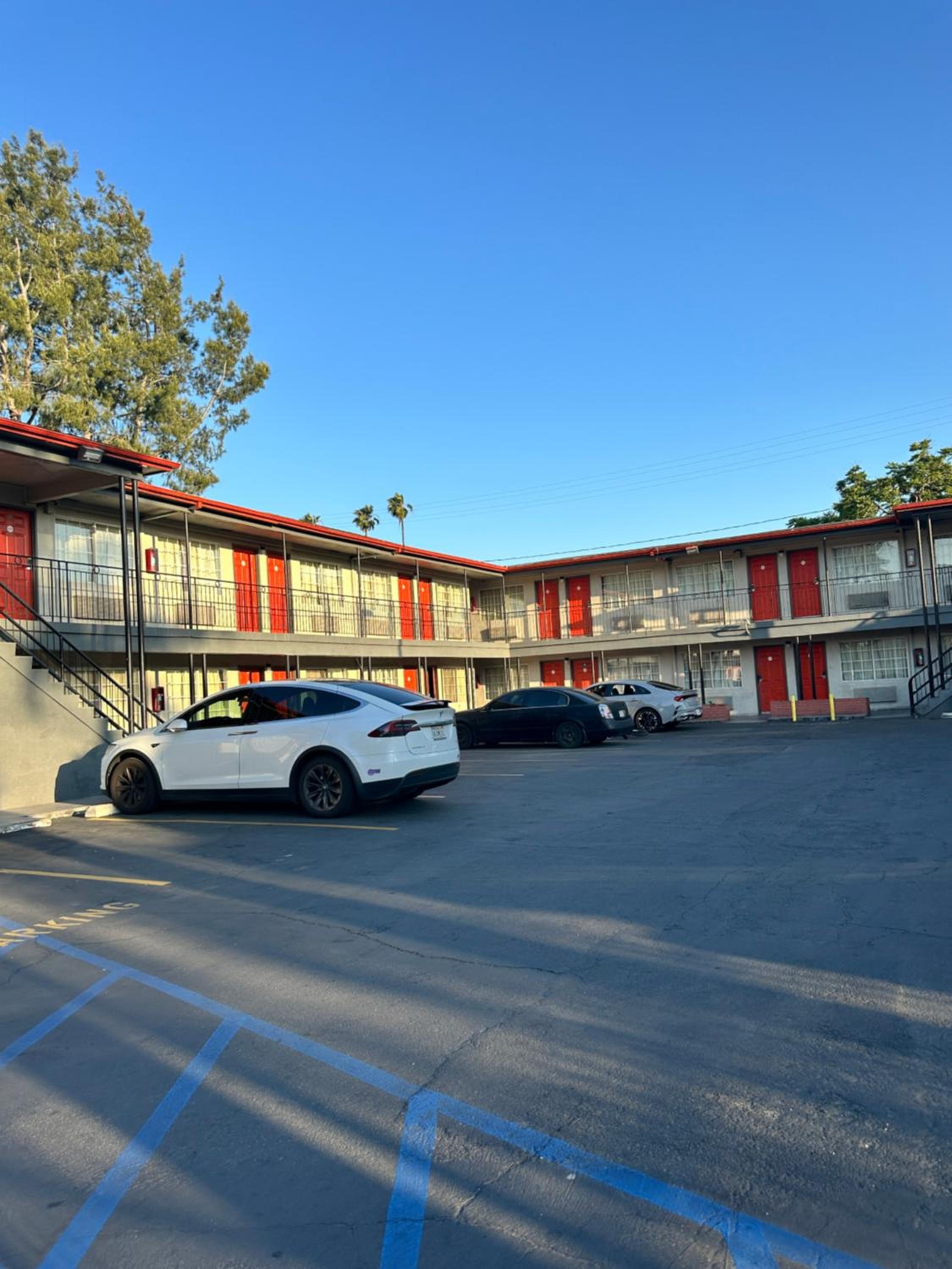 Pomona Vacations - Passport Inn Pomona - Property Image 10