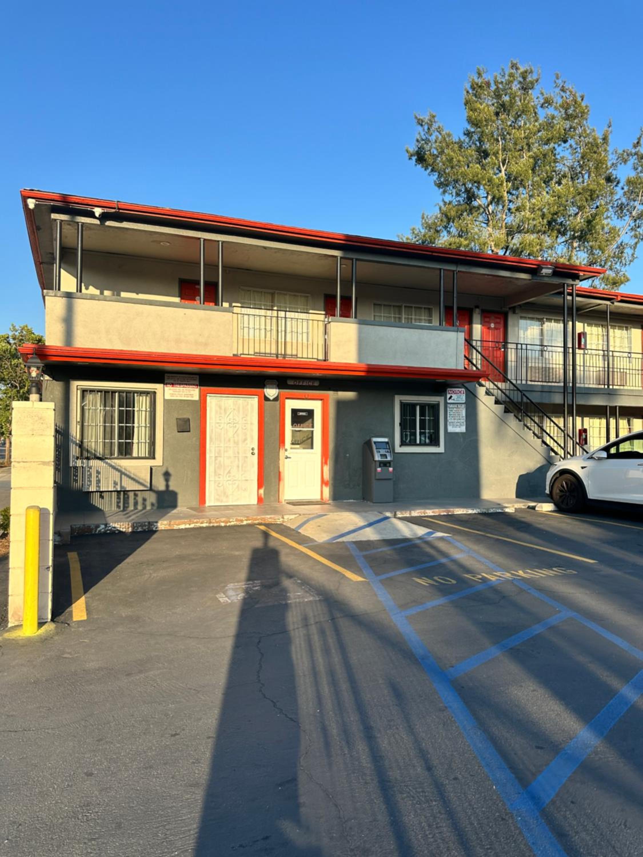 Pomona Vacations - Passport Inn Pomona - Property Image 13