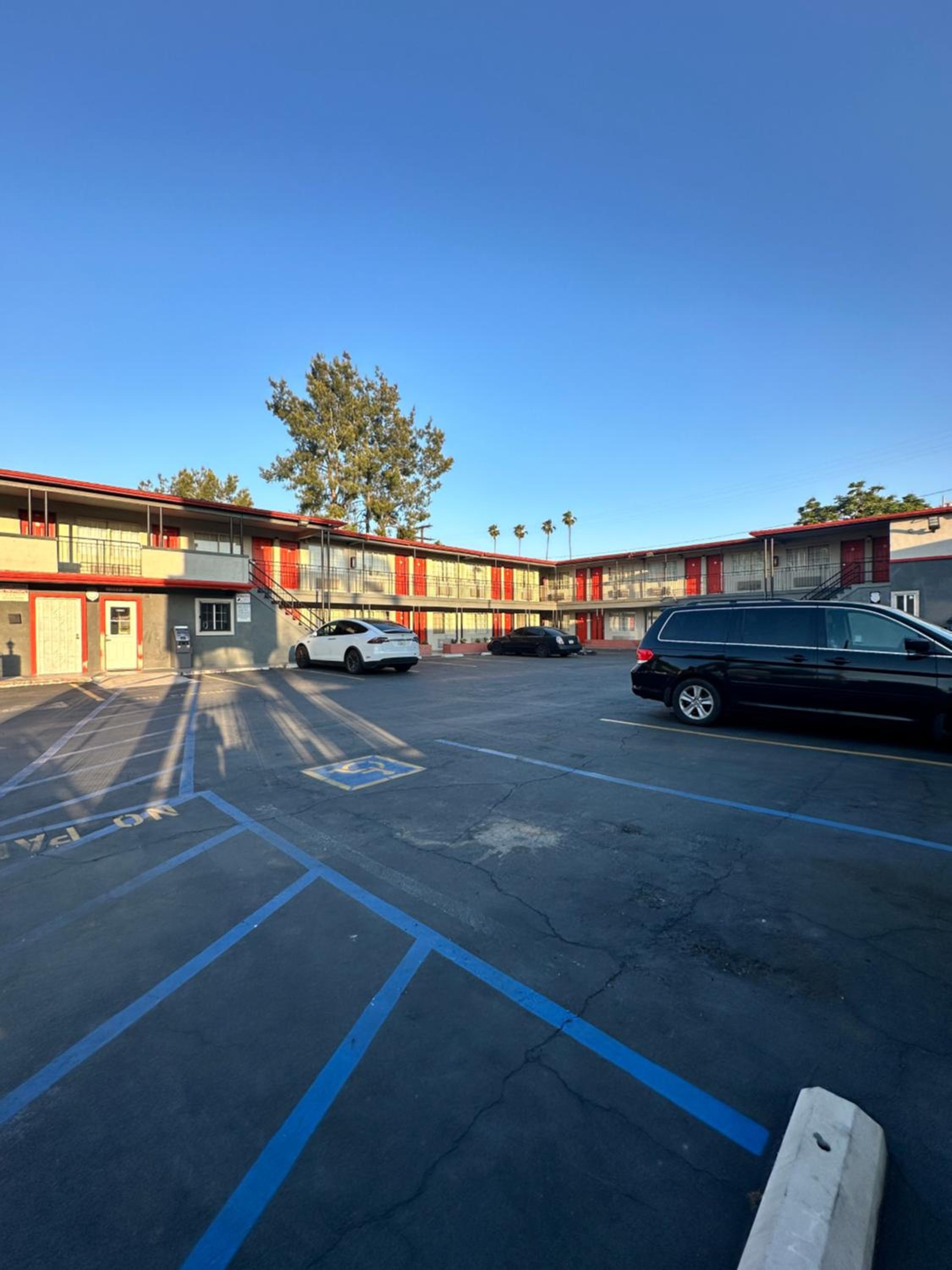 Pomona Vacations - Passport Inn Pomona - Property Image 14