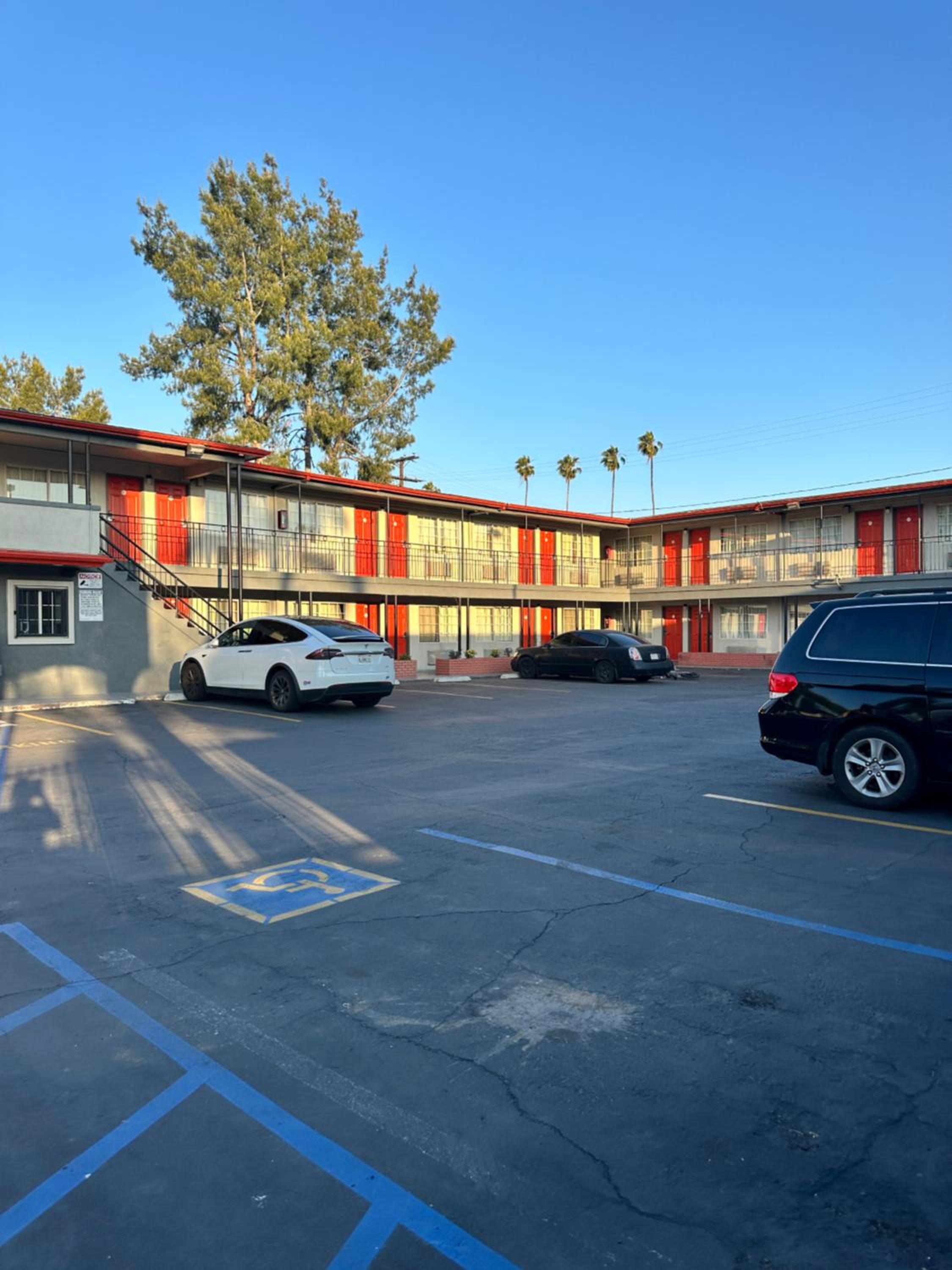 Pomona Vacations - Passport Inn Pomona - Property Image 5