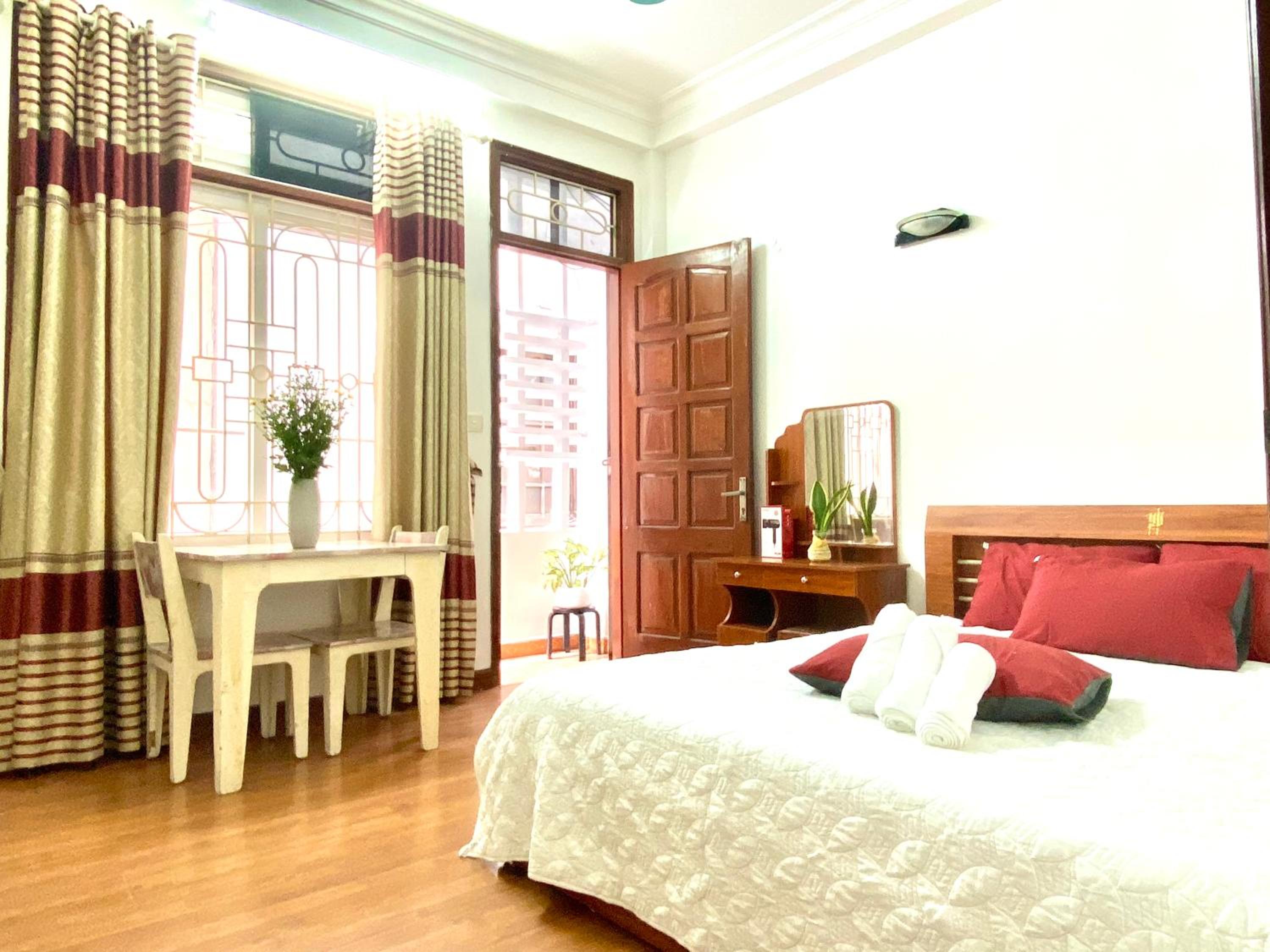 Two Cozy bedrooms conected in Center HaNoi