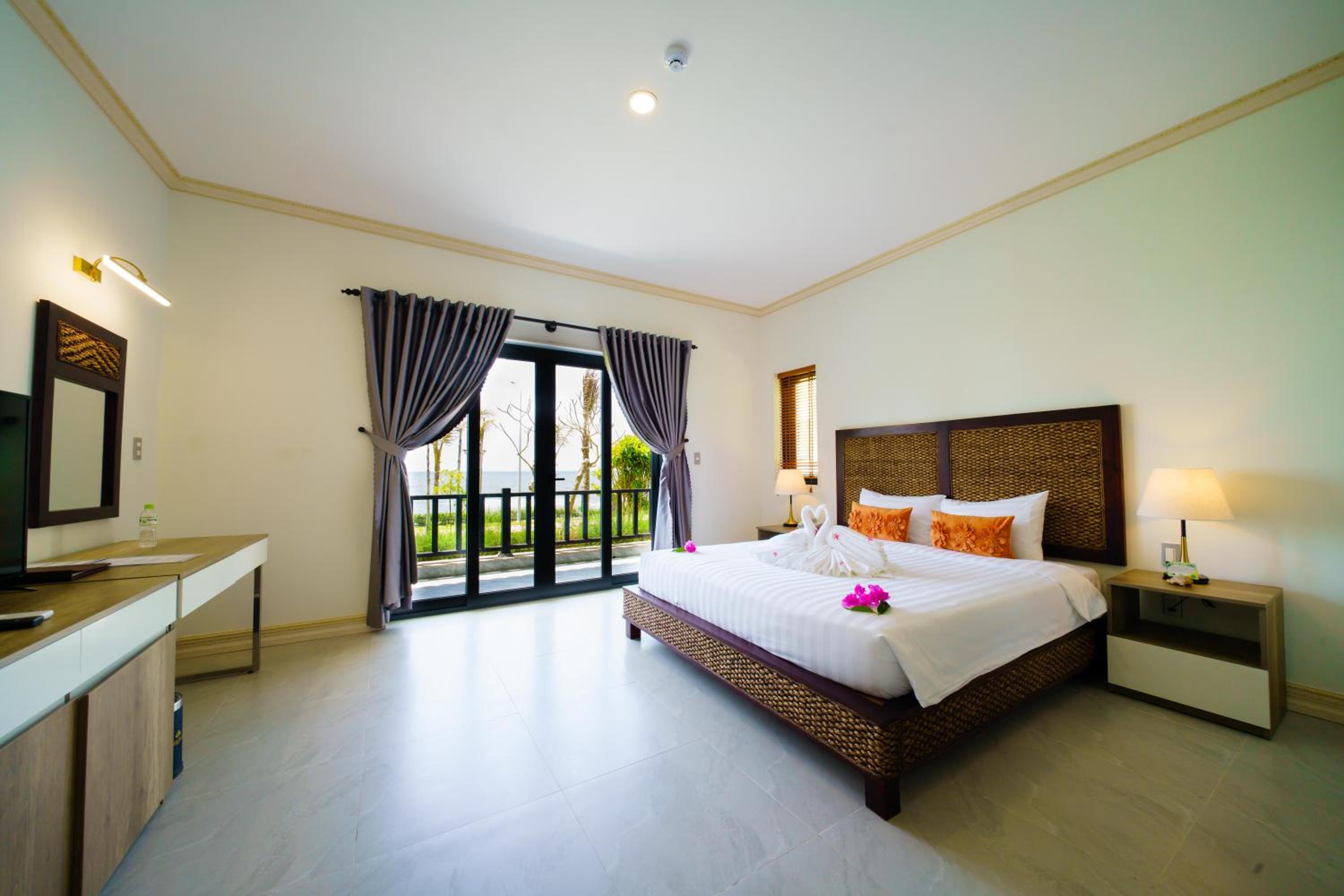 Blooming Lotus Resort