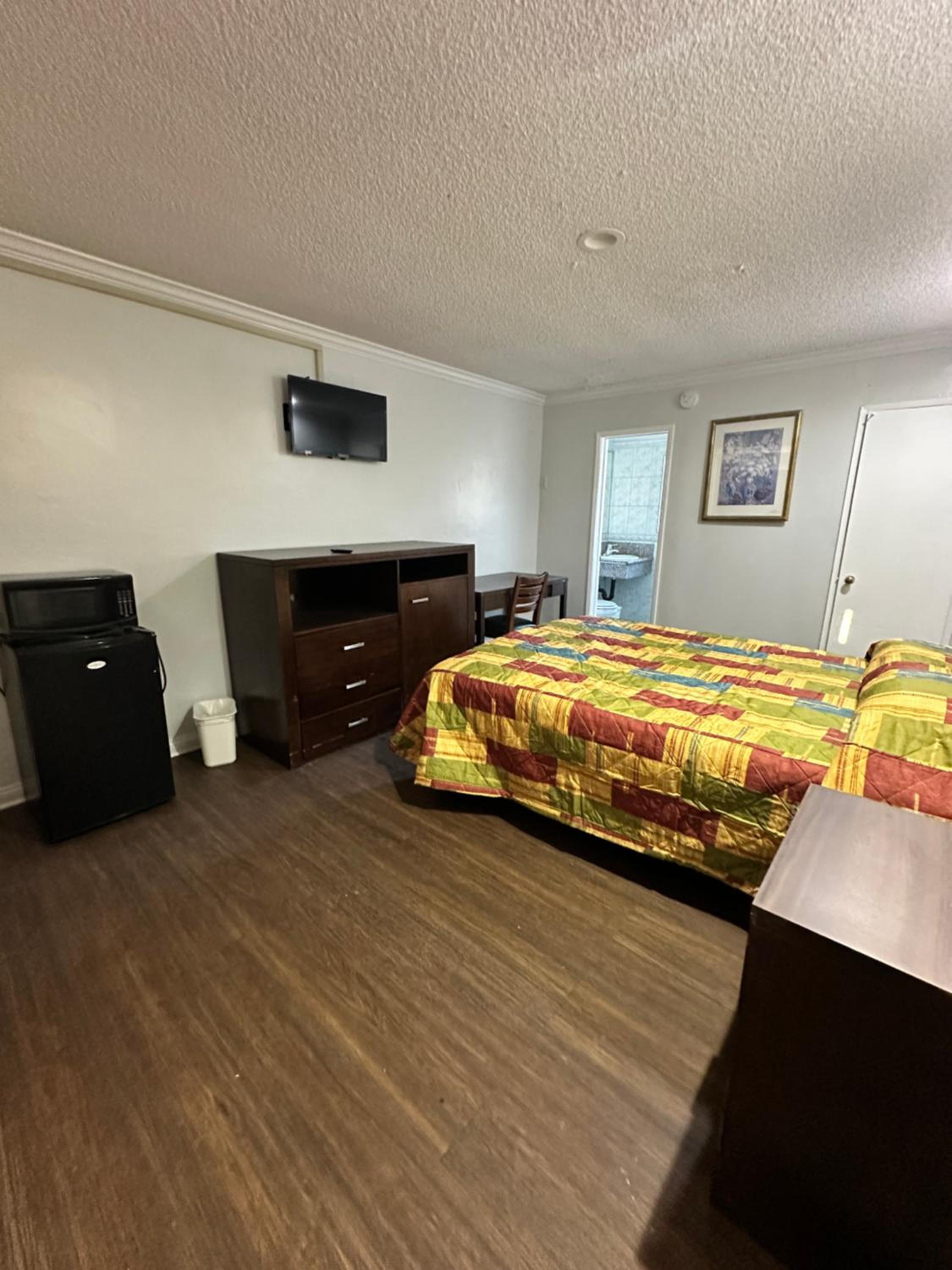 Pomona Vacations - Passport Inn Pomona - Property Image 22