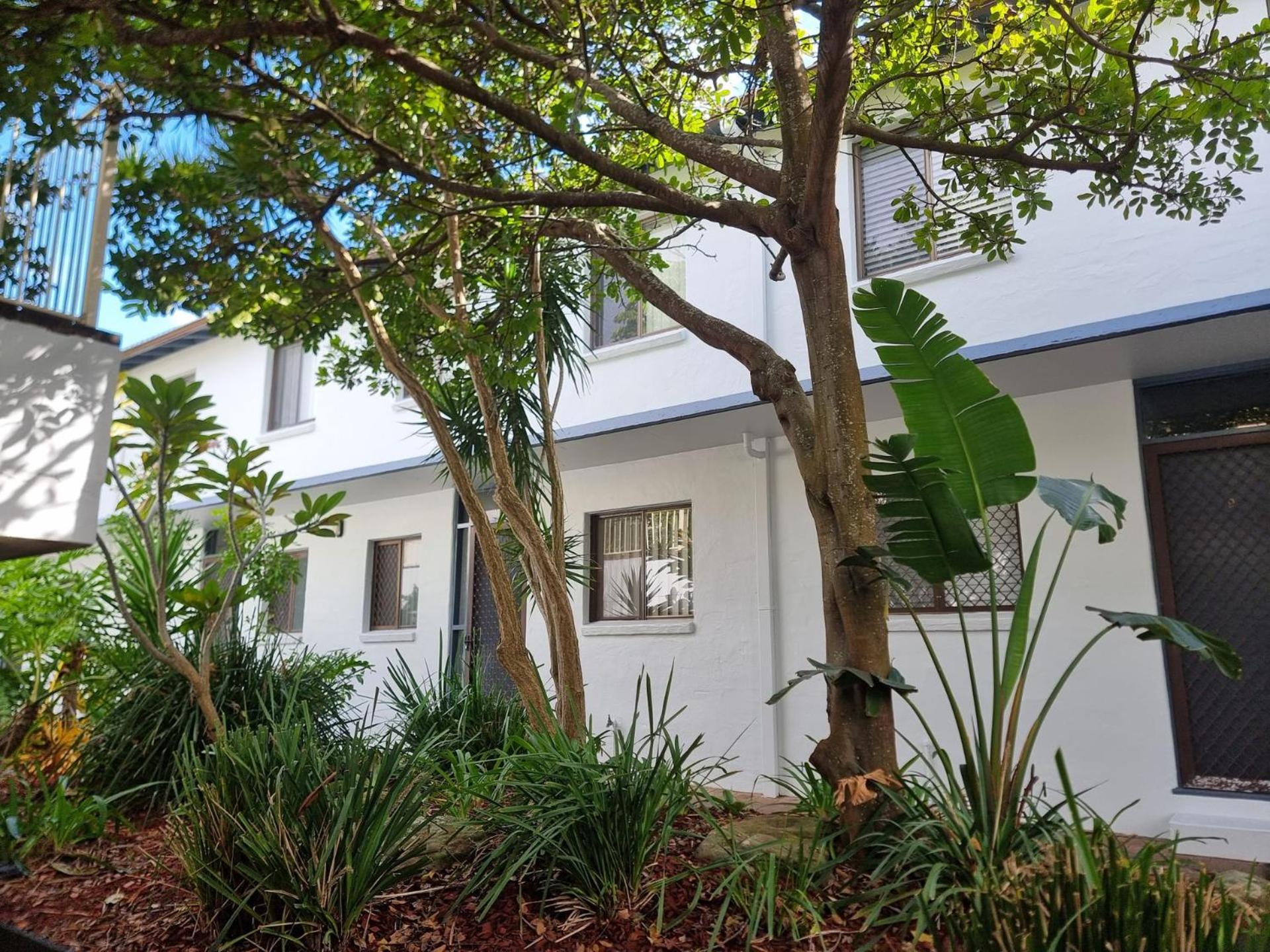 Hutton Road - Beach Access - Unit 9