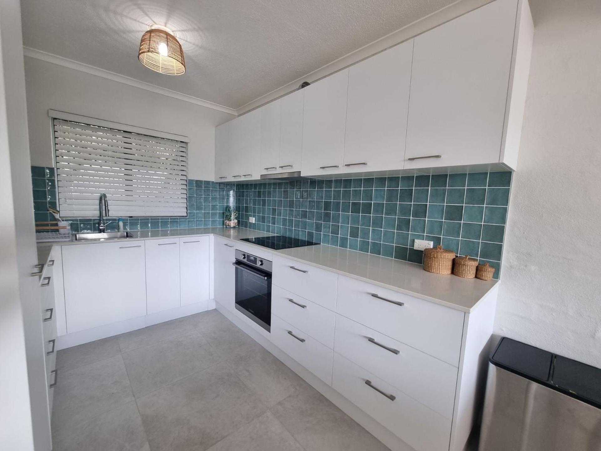 Hutton Road - Beach Access - Unit 9