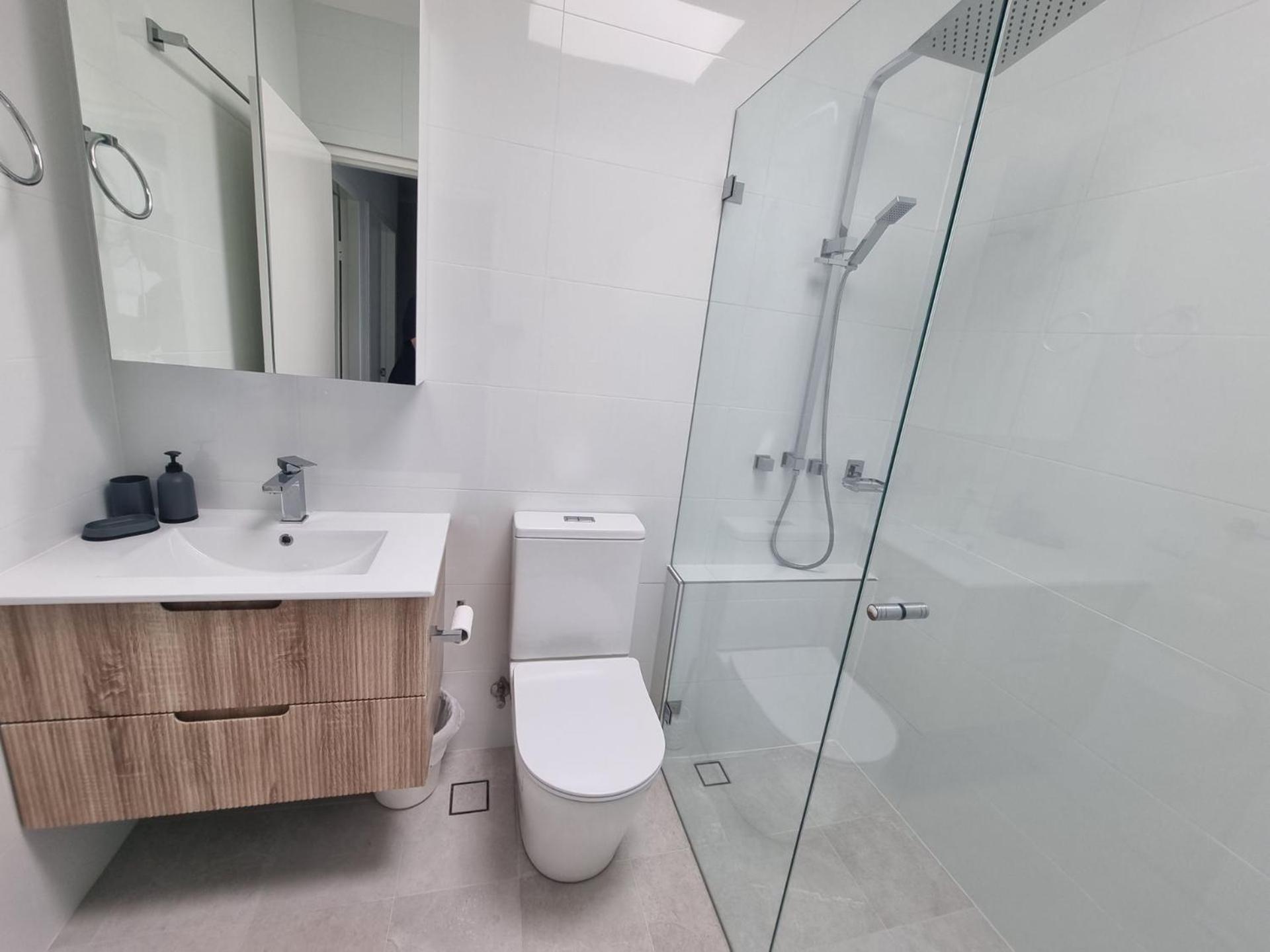 Hutton Road - Beach Access - Unit 9