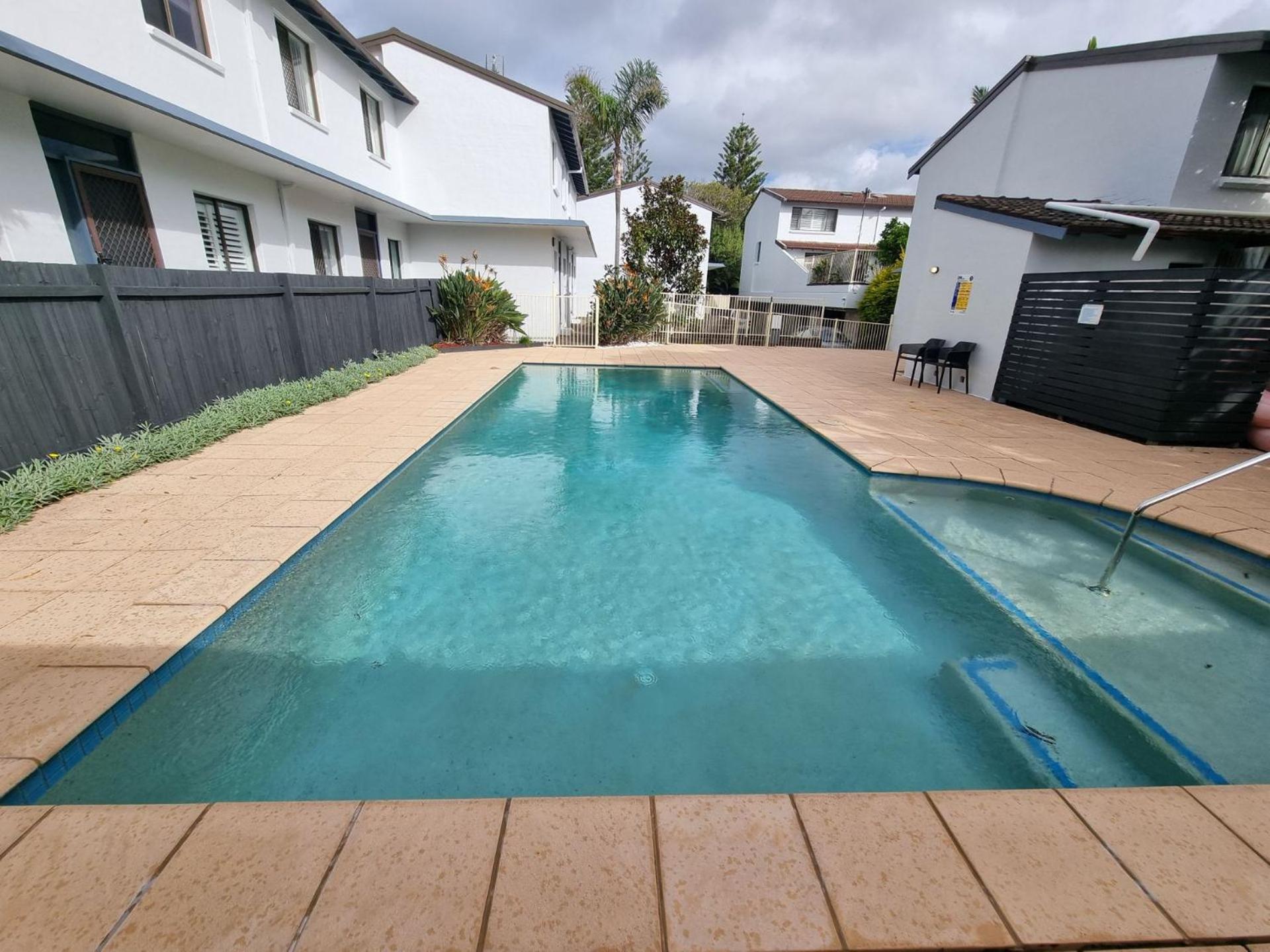 Hutton Road - Beach Access - Unit 9