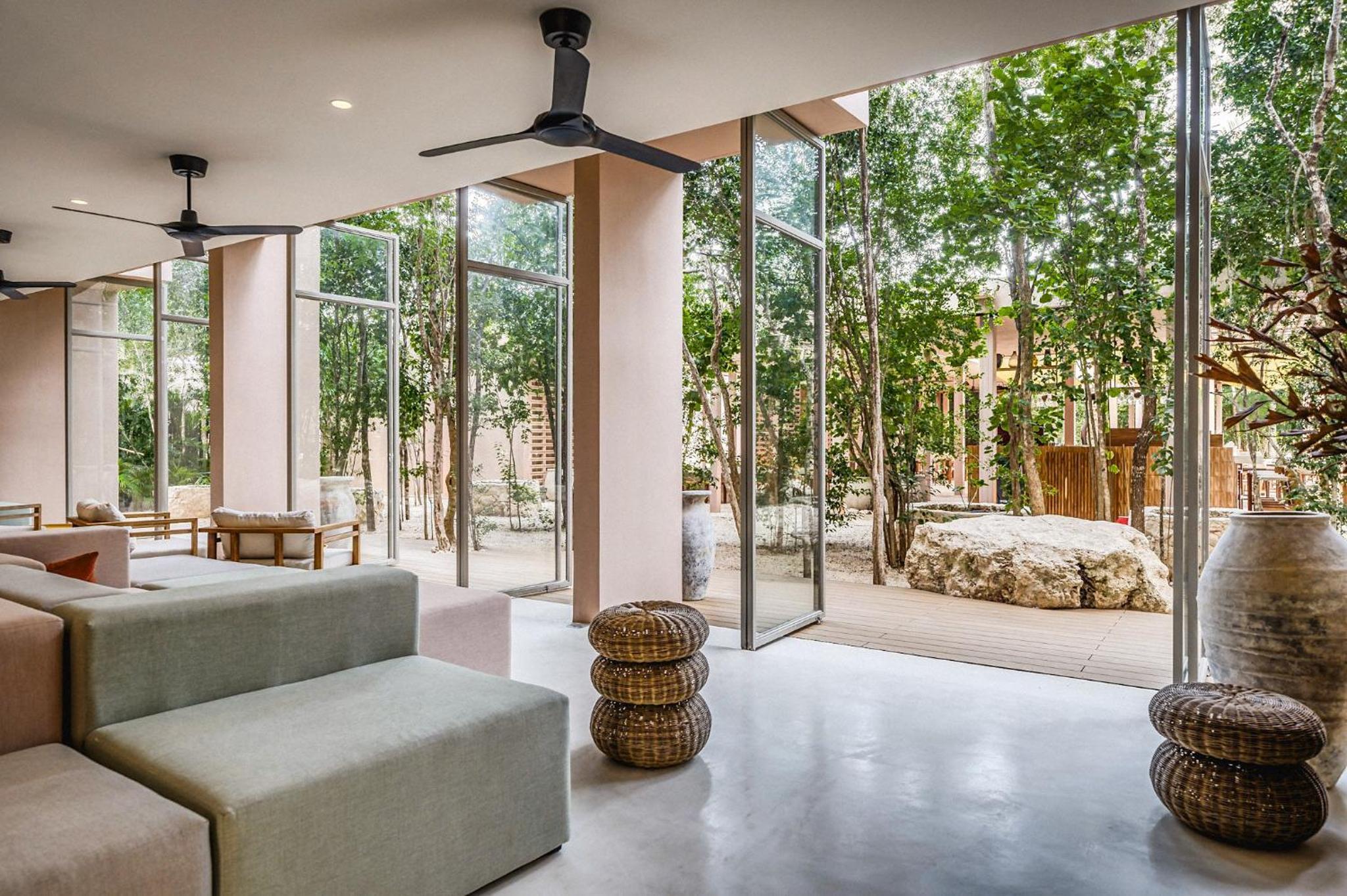 Fast Wi-Fi 1BR in Tulum with Pool, Restaurant, Gym view 2