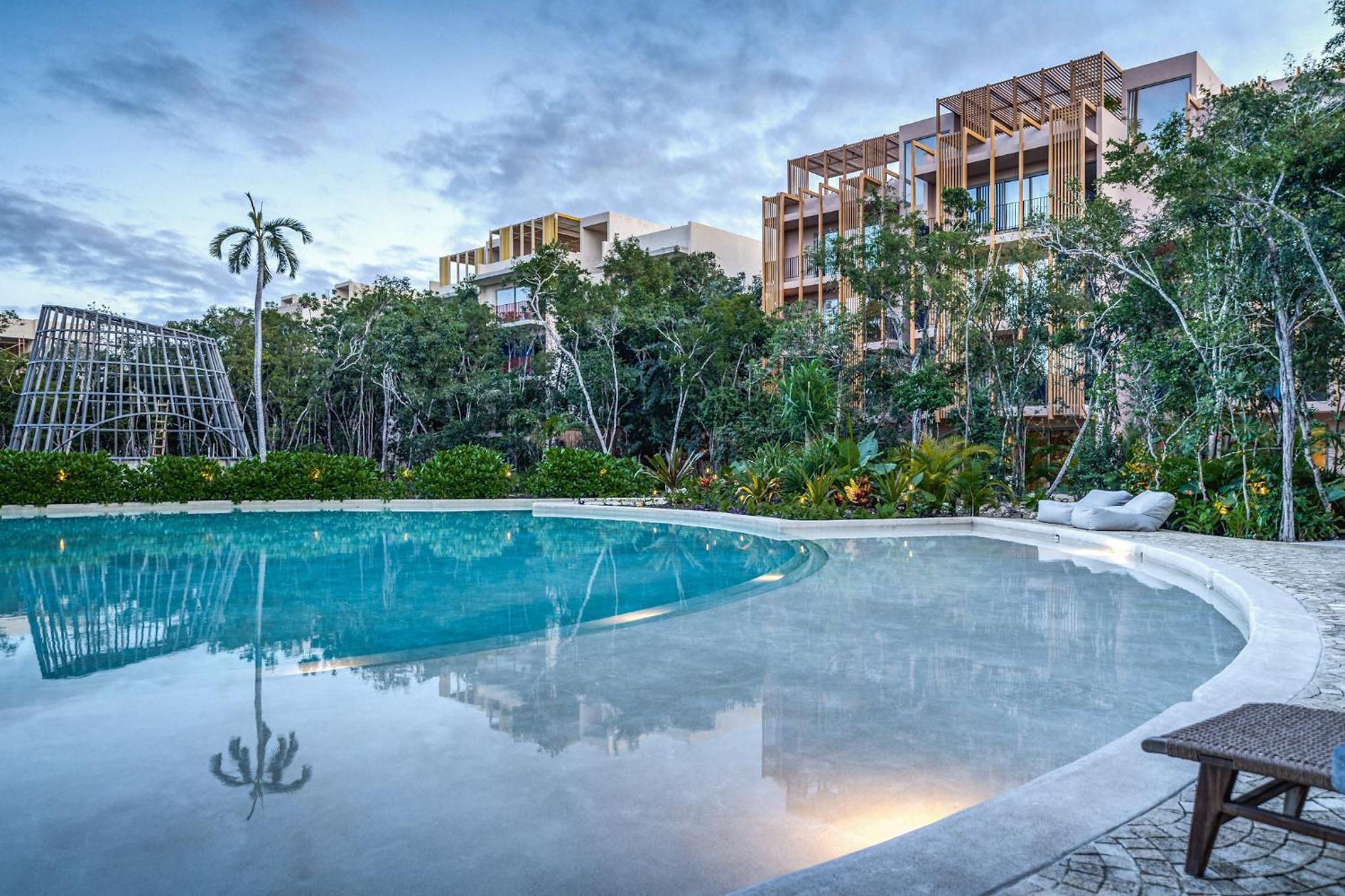 Fast Wi-Fi 1BR in Tulum with Pool, Restaurant, Gym view 5
