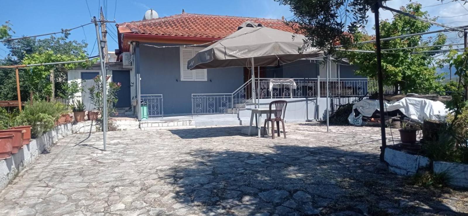 Yannoula's Family Home