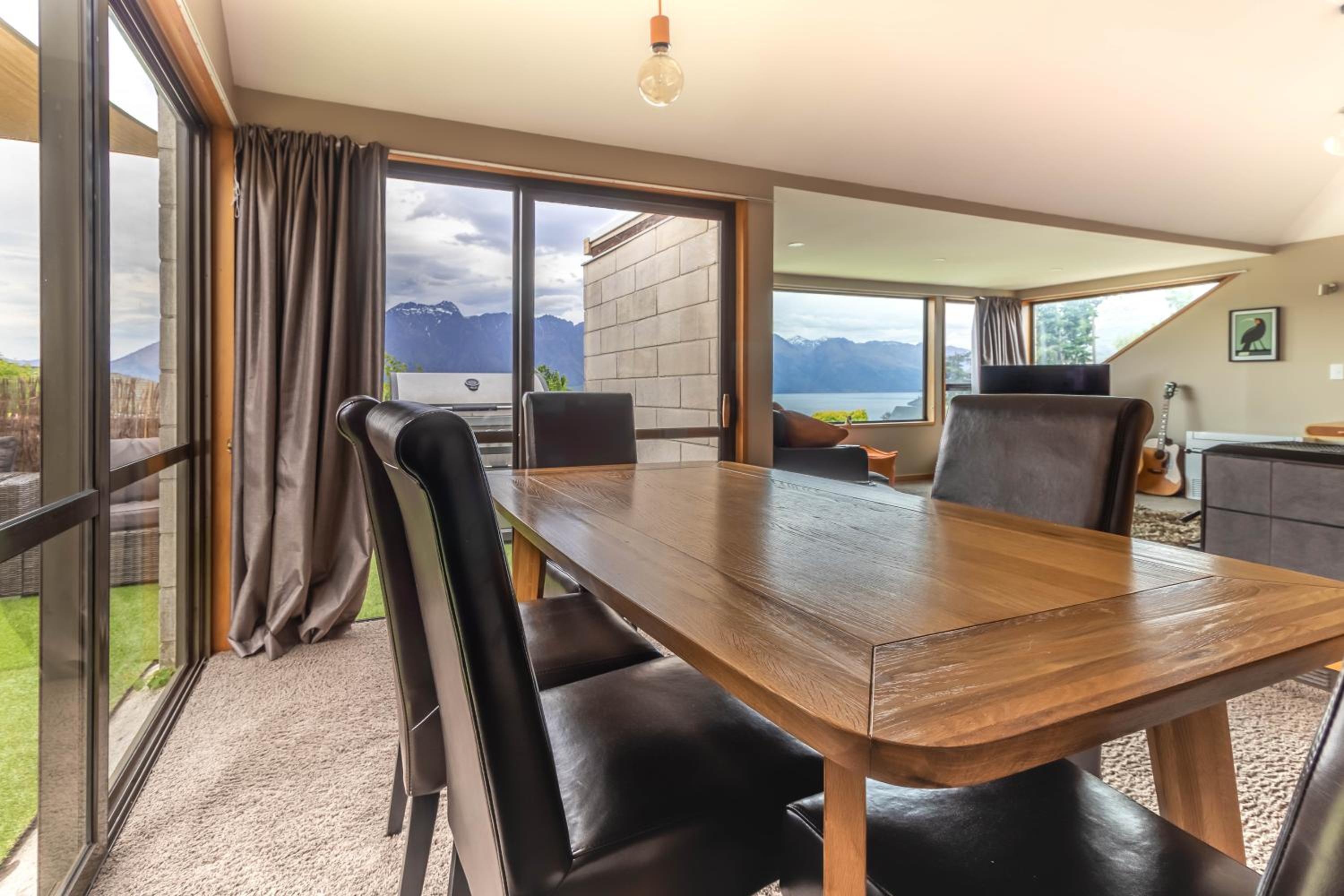 Greenstone Charm Stunning Views