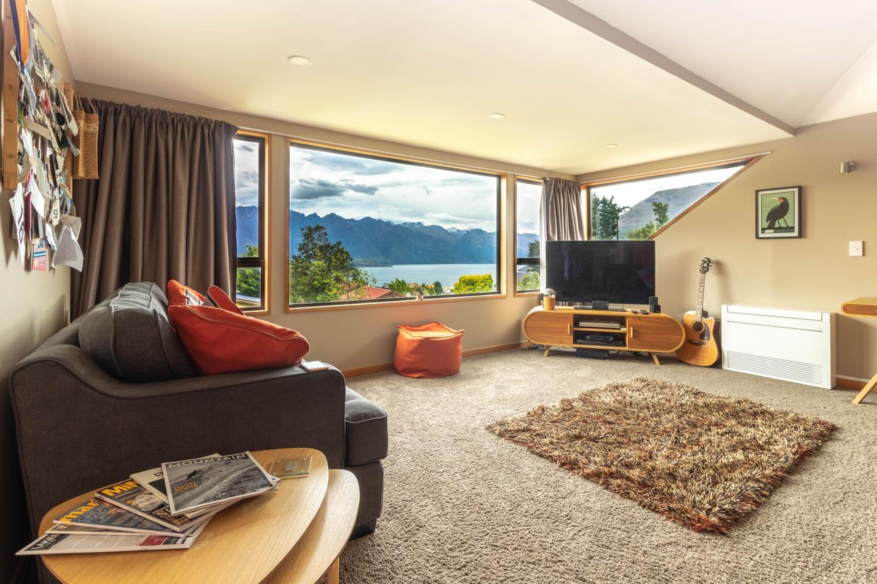 Greenstone Charm Stunning Views