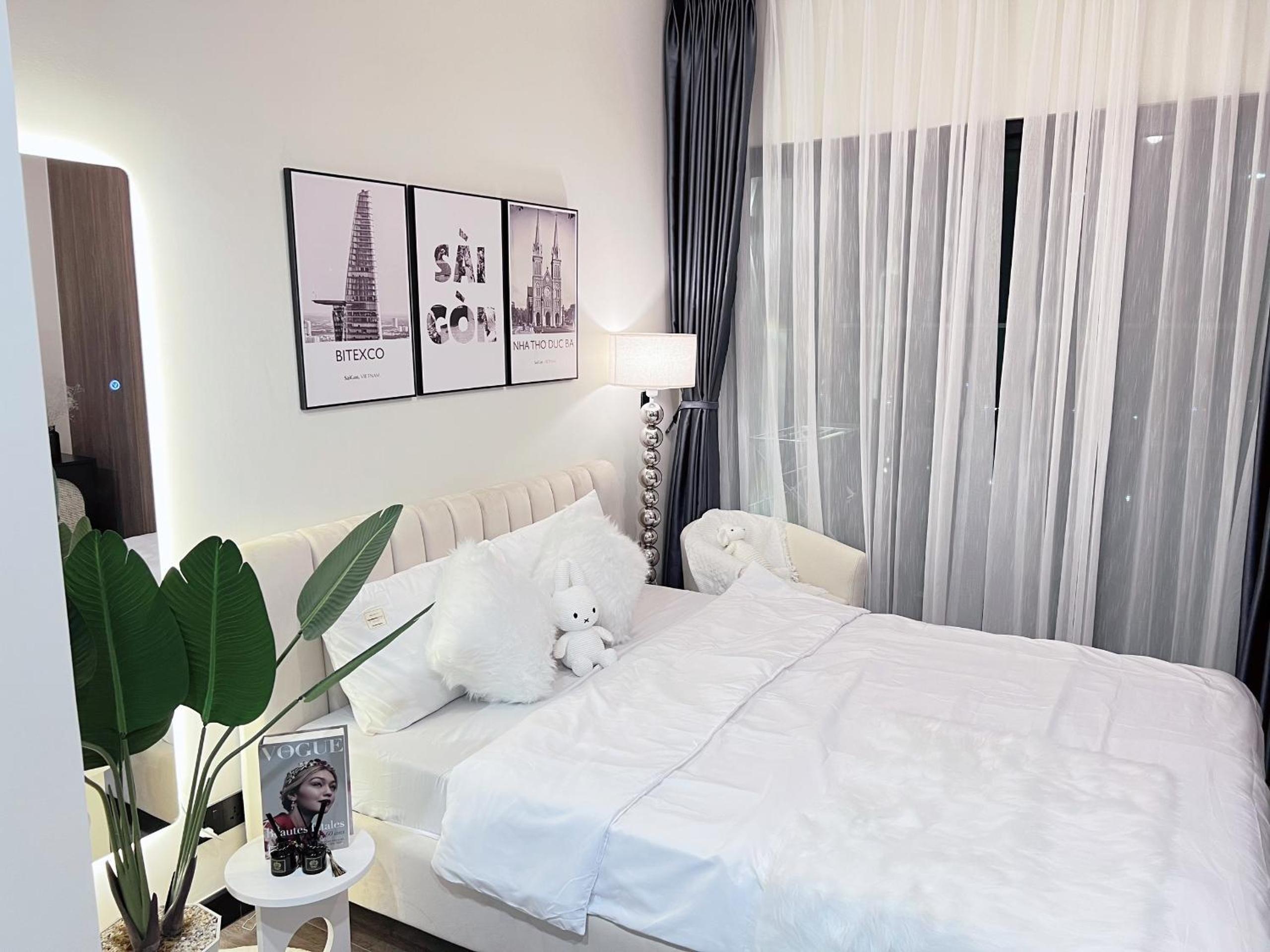 Luxury Delasol Studio- Free Infinity Pool- Near District 1- T-HOUSING