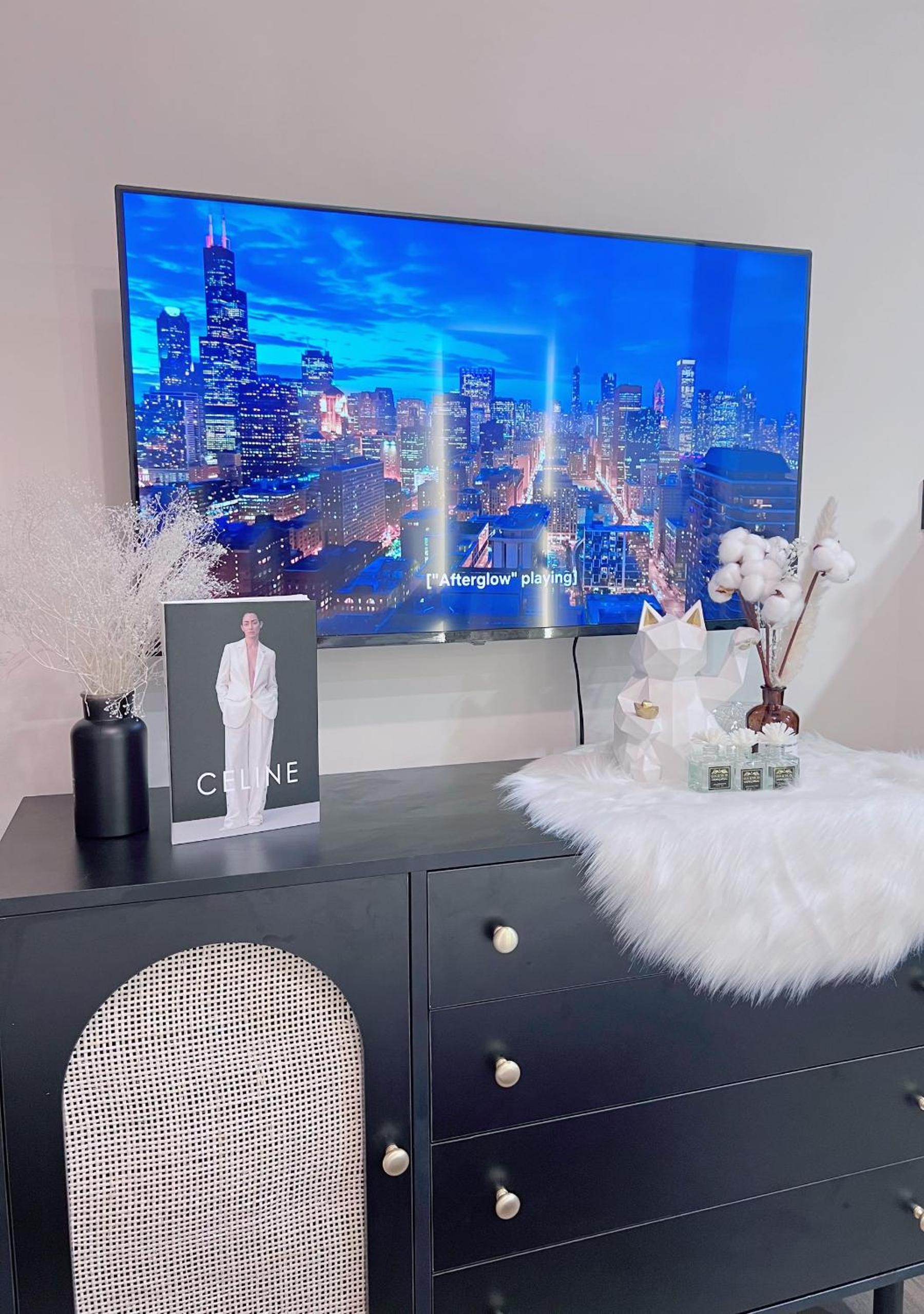 Luxury Delasol Studio- Free Infinity Pool- Near District 1- T-HOUSING