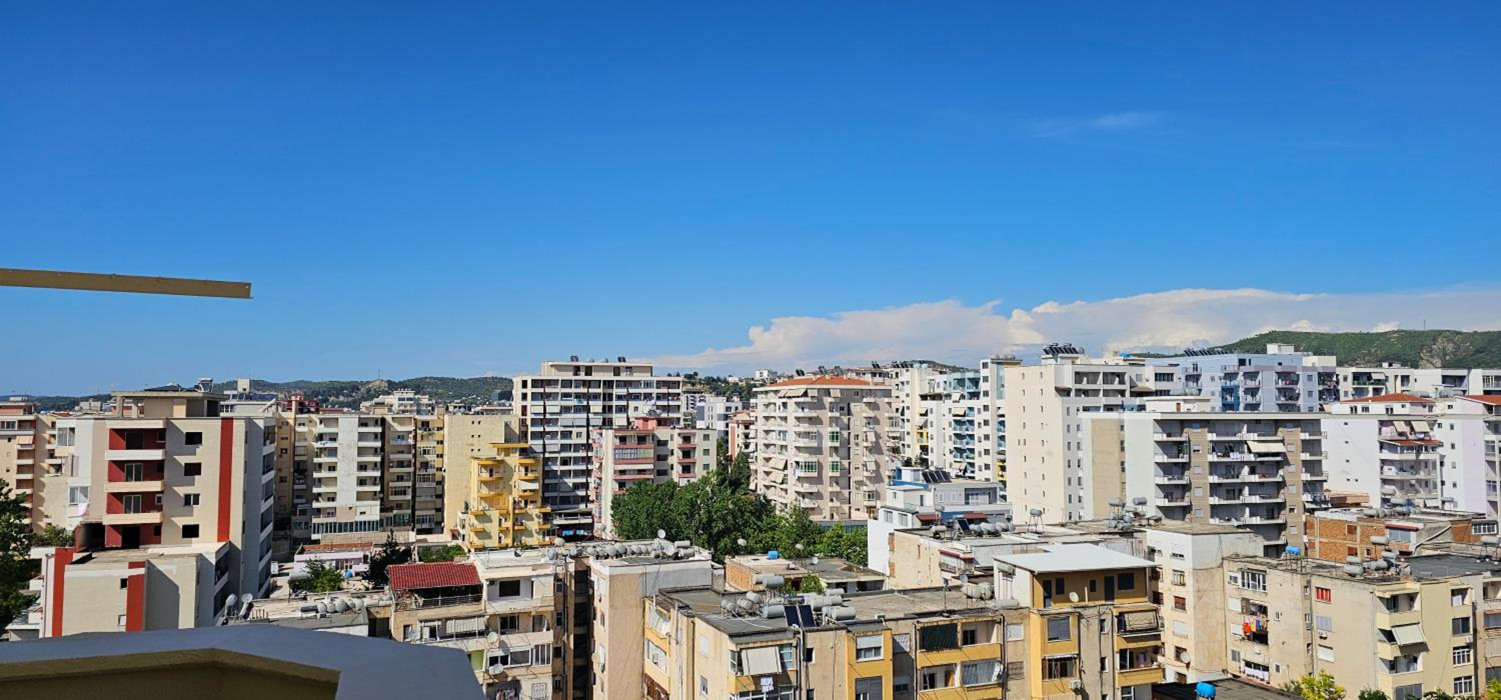 Celaj Family Apartment