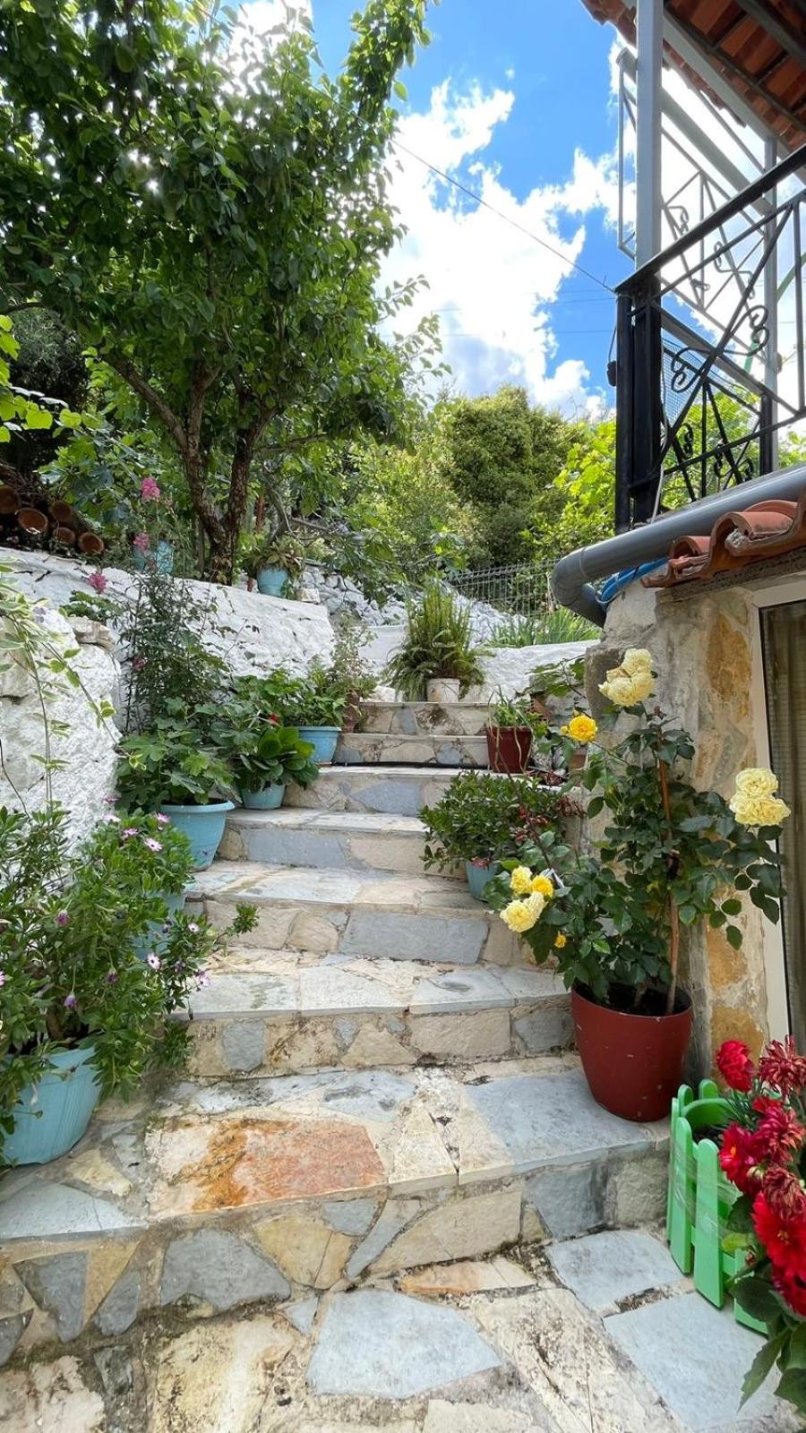 Himara Blue