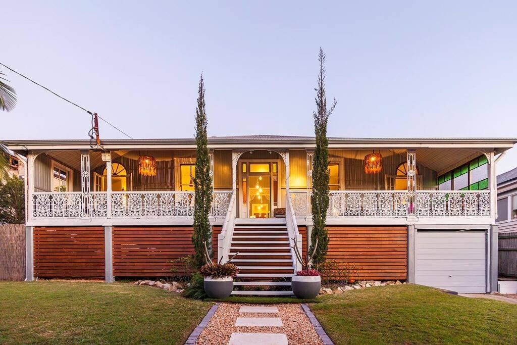 Hotel STUNNING TROPICAL OASIS free parking - Image 1