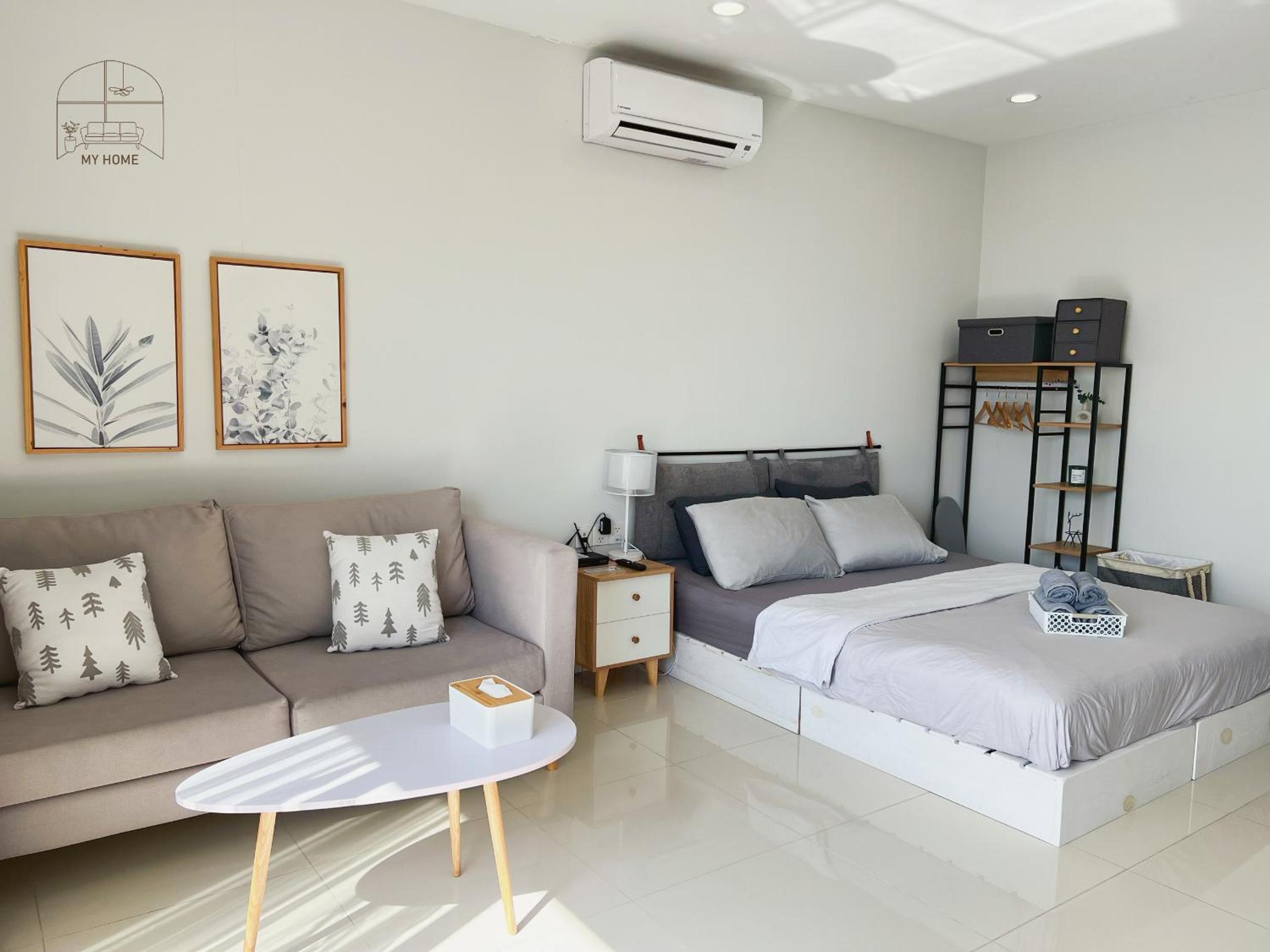 Pool-view Apt Near Korean Town in Ho Chi Minh