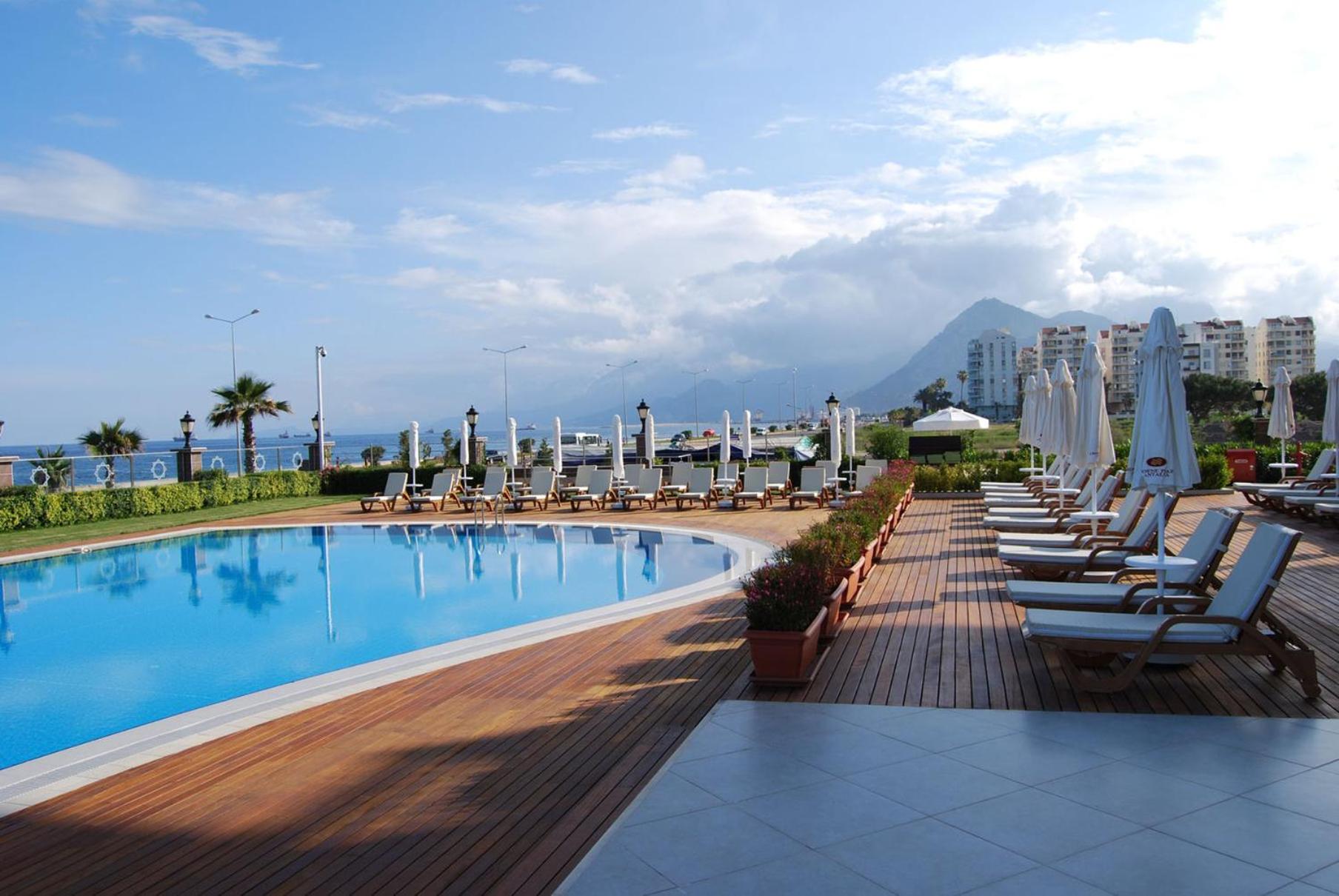 Crowne Plaza Antalya, an IHG Hotel - Image 93
