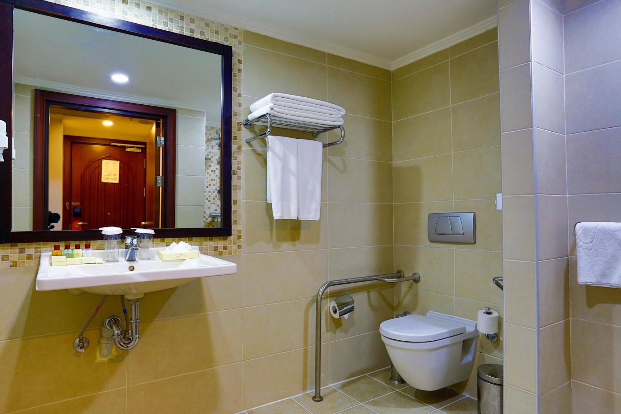 Crowne Plaza Antalya, an IHG Hotel - Image 125